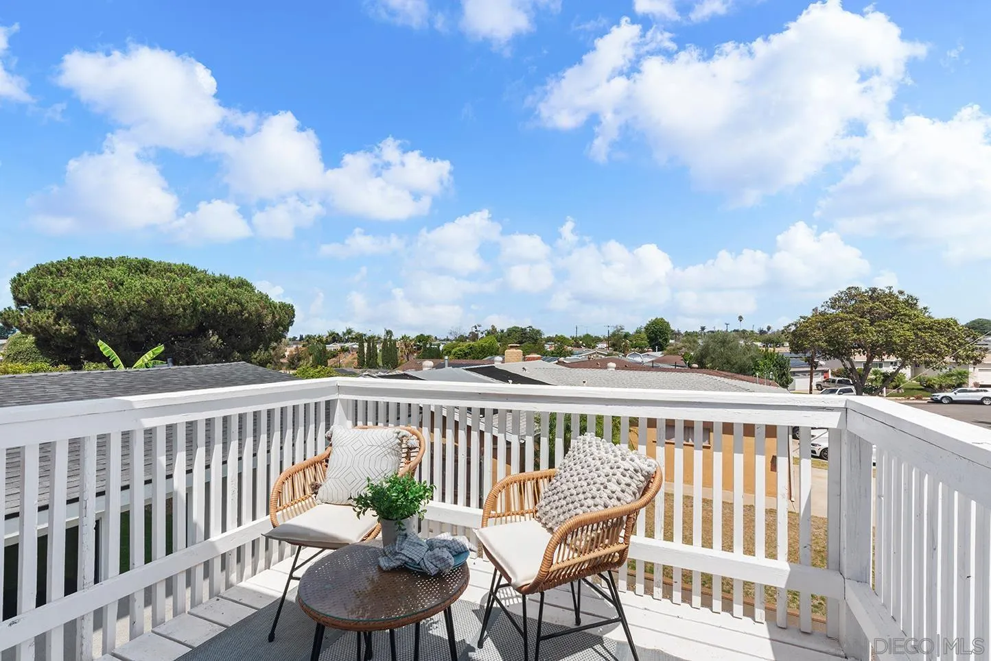 https://cdn.realtyfeed.com/cdn/127/250038729/300b4922d2b8be71c6492f20ab1f92f9.webp