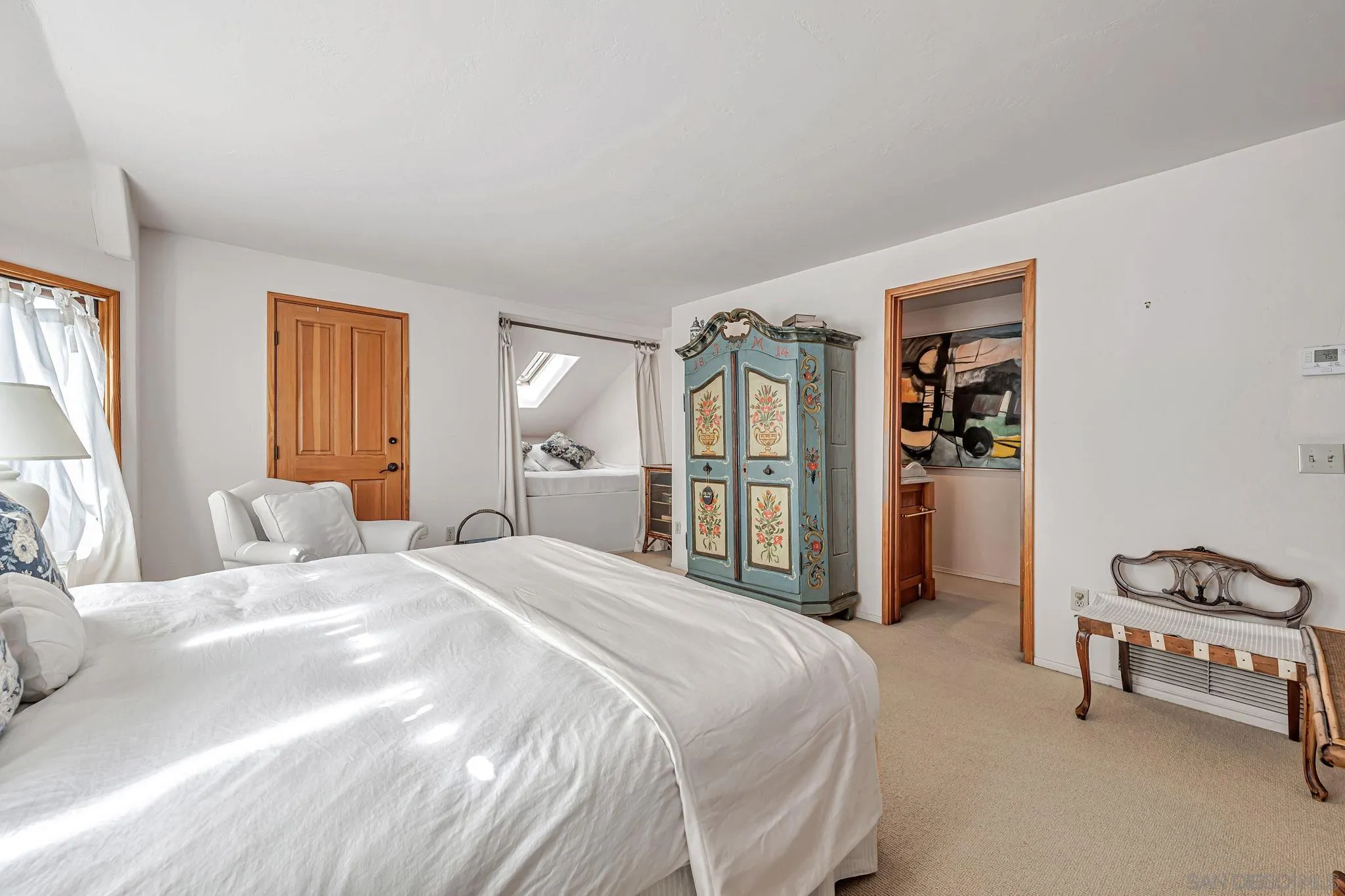 https://cdn.realtyfeed.com/cdn/127/250038735/b71cf23b42c091e8df2765b6f10268f4.webp