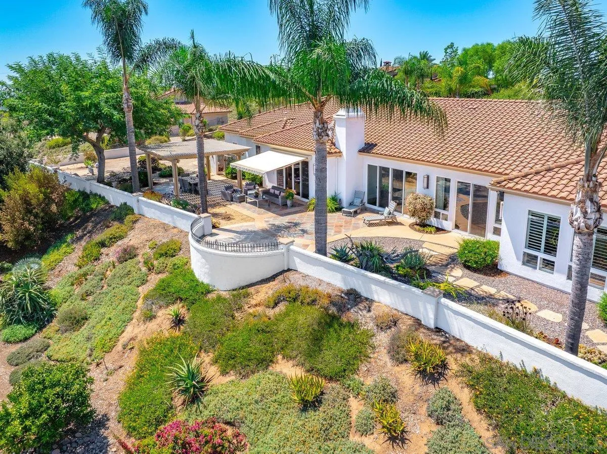 https://cdn.realtyfeed.com/cdn/127/250038736/911b829849e8a806f18def9ed0089dd6.webp