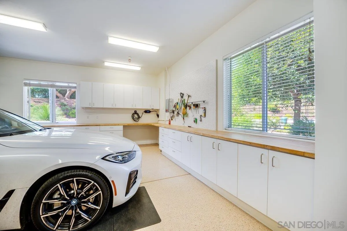 https://cdn.realtyfeed.com/cdn/127/250038736/99a01b1ccf7c6d24e92e69de76582e15.webp