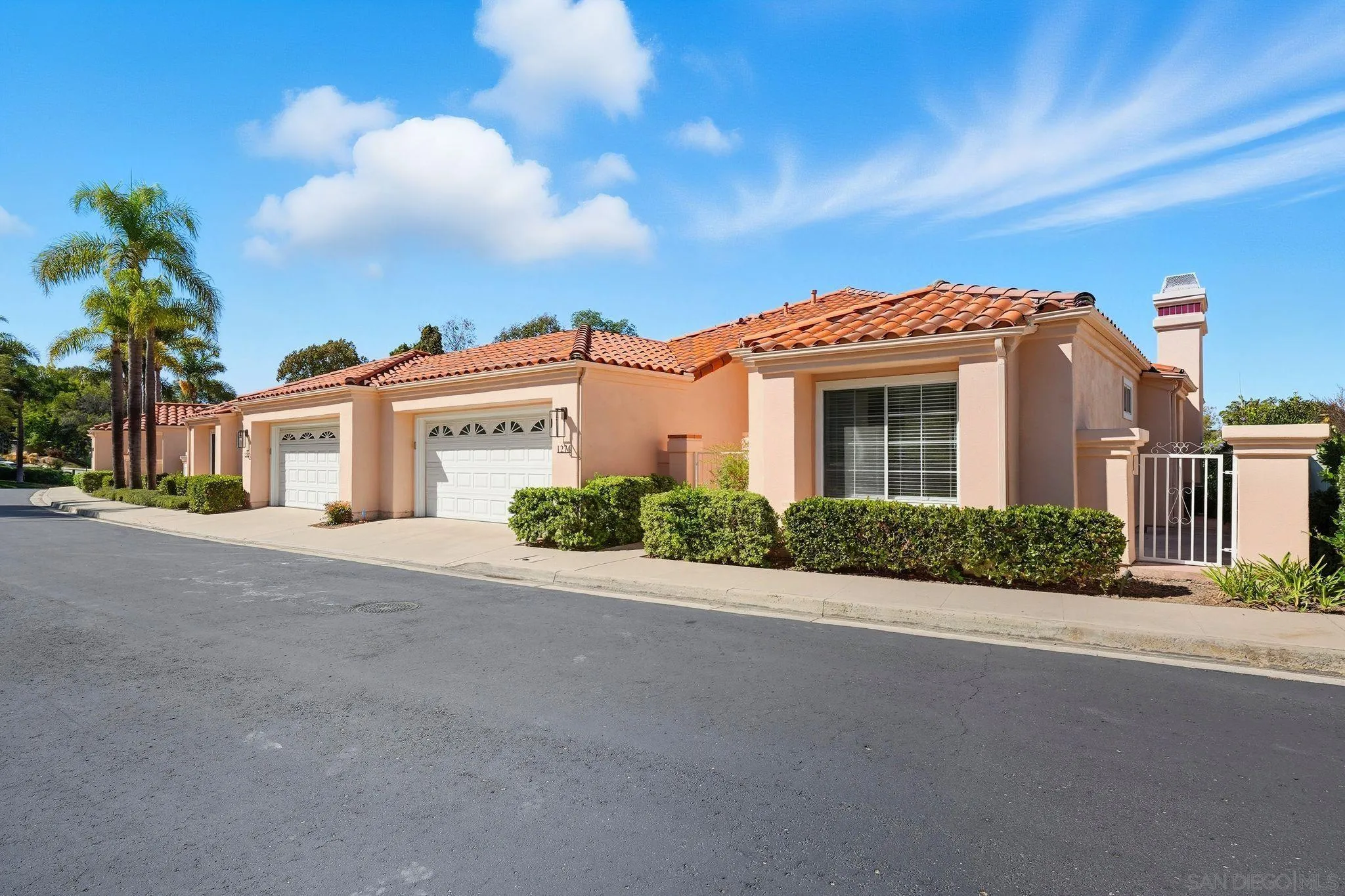 Photo #27: 250038737 Listing: Photo #27