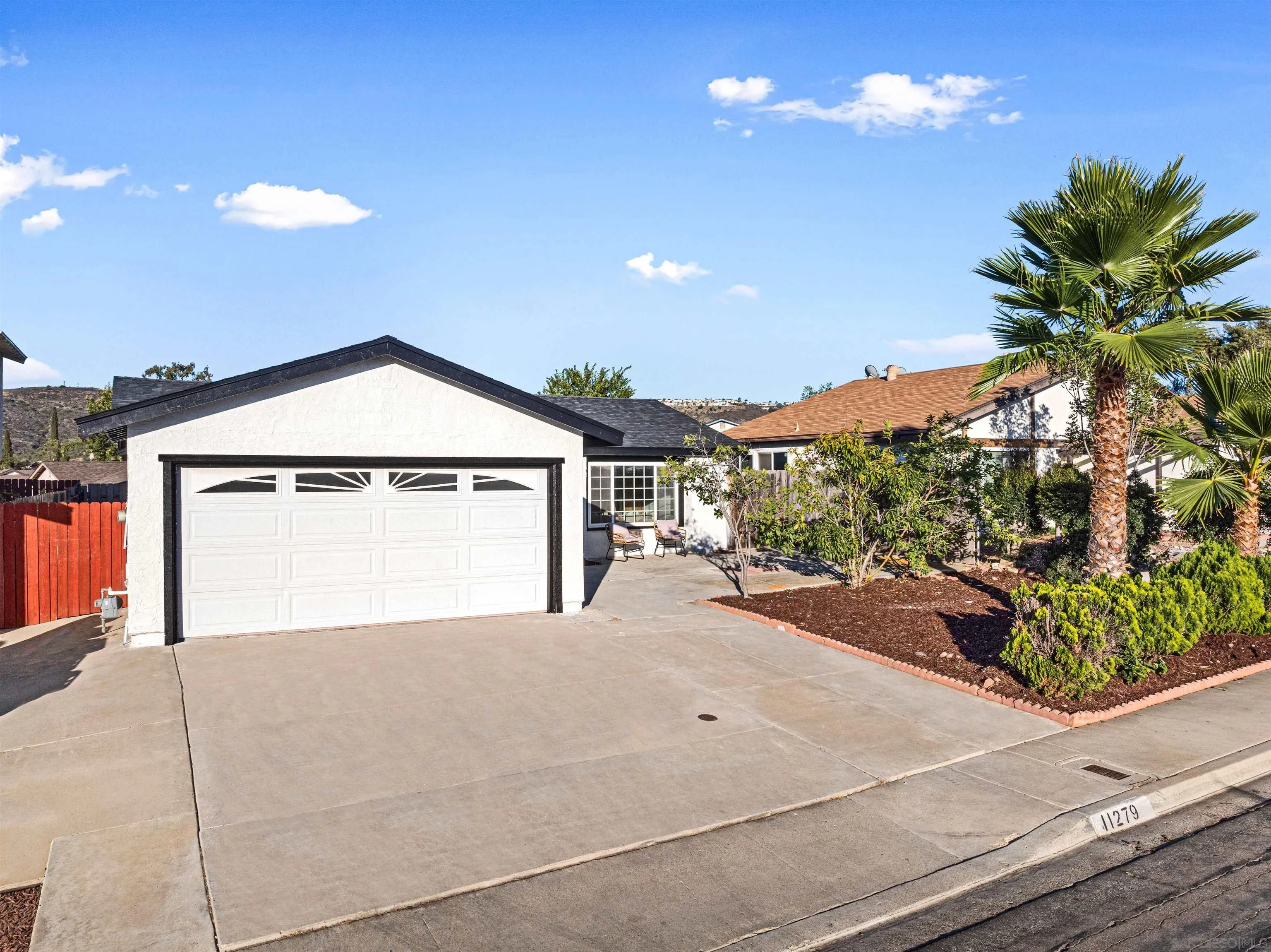 https://cdn.realtyfeed.com/cdn/127/250038740/1e8a05703cb461b44f764d4def49b967.webp