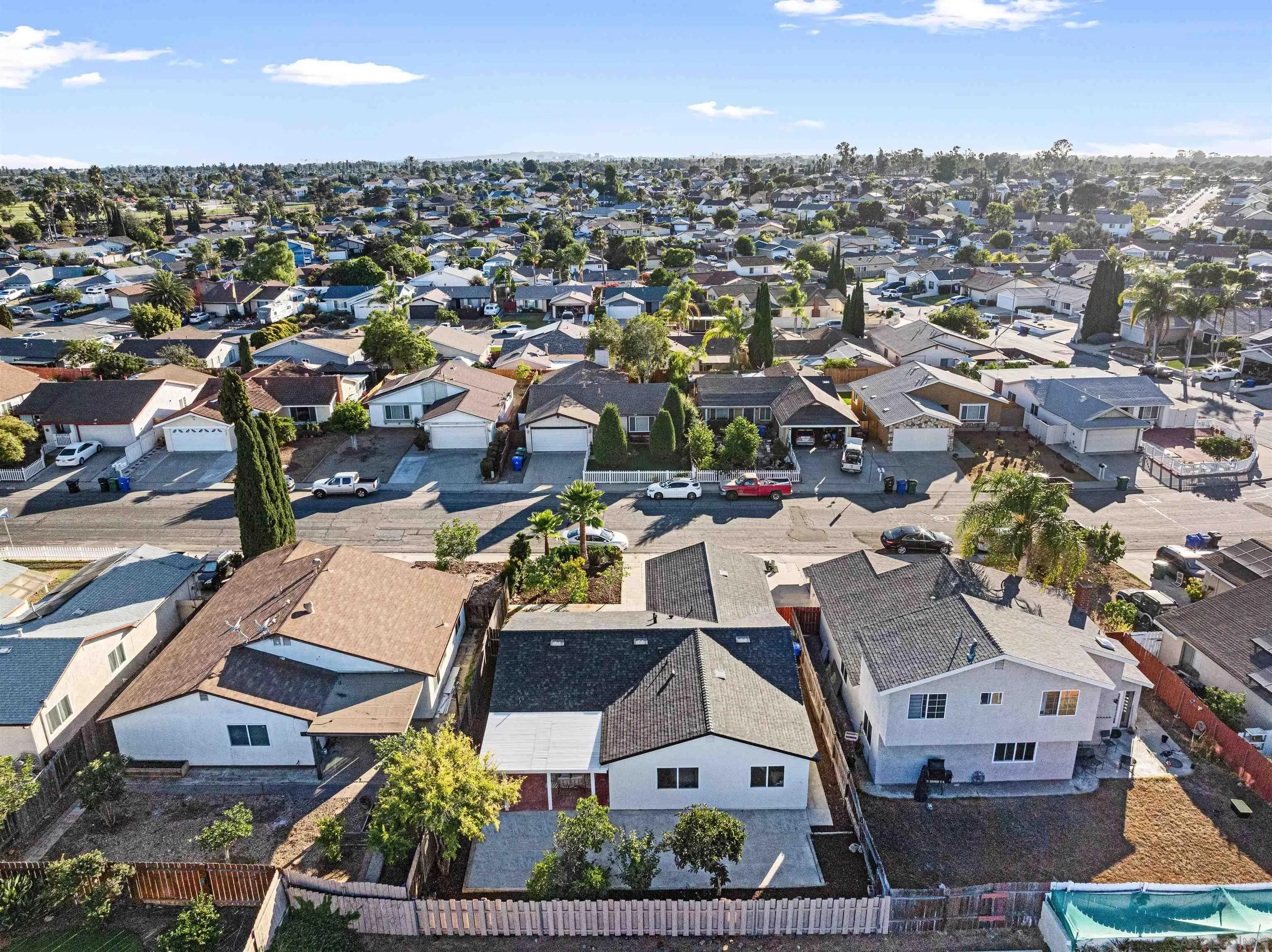 https://cdn.realtyfeed.com/cdn/127/250038740/ec20d1163917cf1a4791b90c494468ed.webp