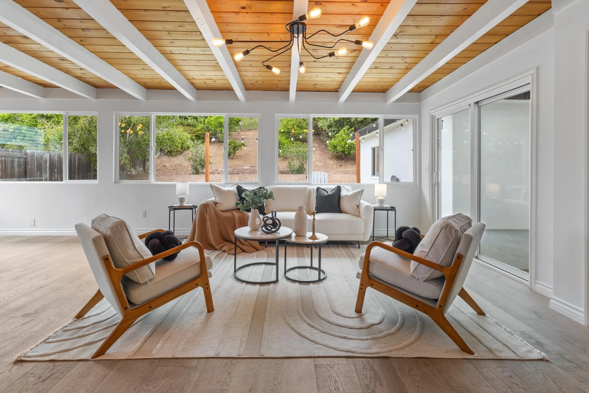 https://cdn.realtyfeed.com/cdn/127/250038745/a03d1e6870a67a719bba3adf58090093.webp
