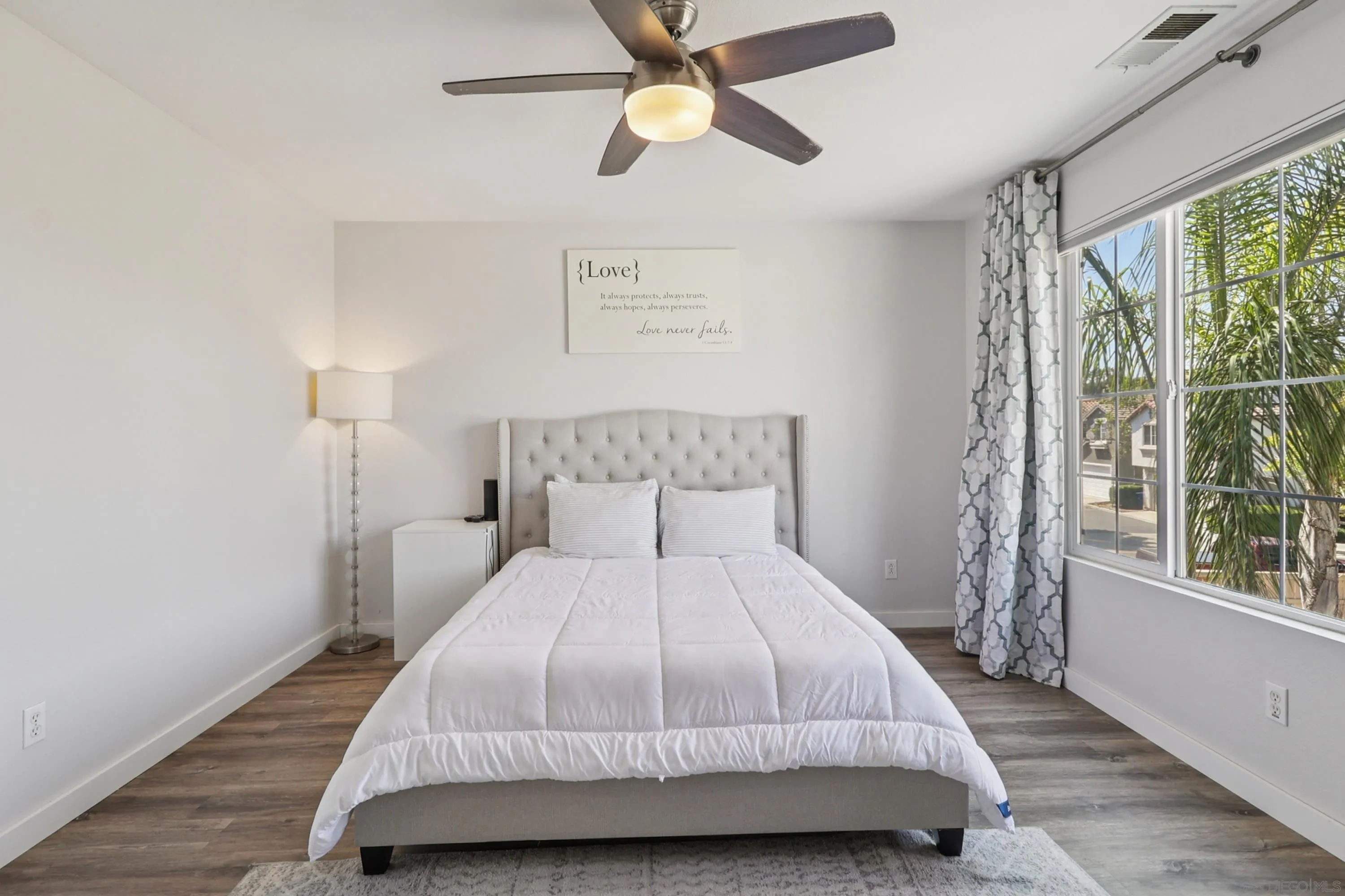 https://cdn.realtyfeed.com/cdn/127/250038759/e8c2d4f39c1353bf7a9148d8db1af94a.webp
