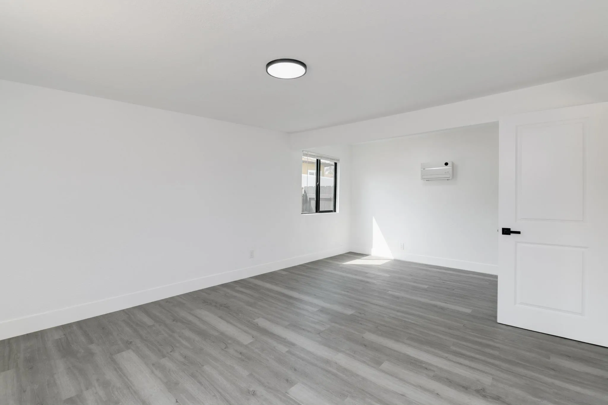 https://cdn.realtyfeed.com/cdn/127/250038766/07e2c8af3a69717a6c0a13c8b998dcf8.webp