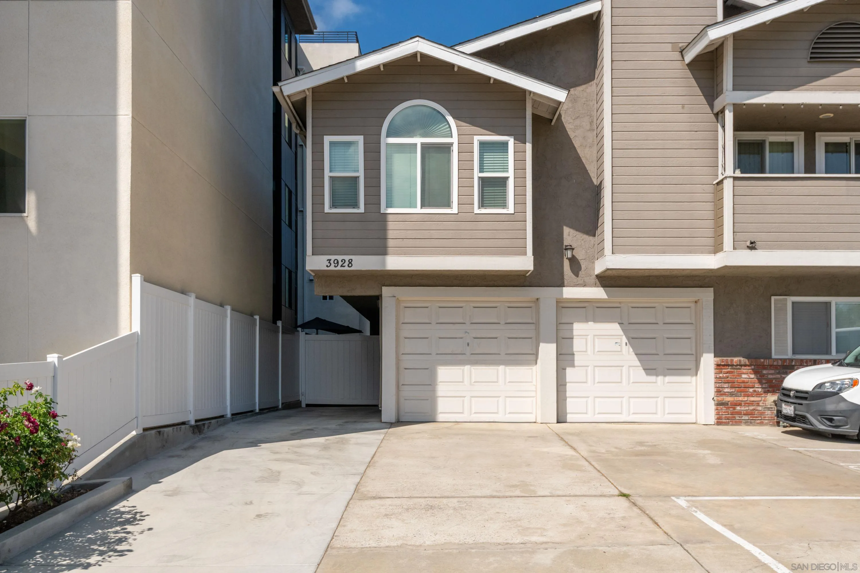 Photo #17: 250038771 Listing: Photo #17
