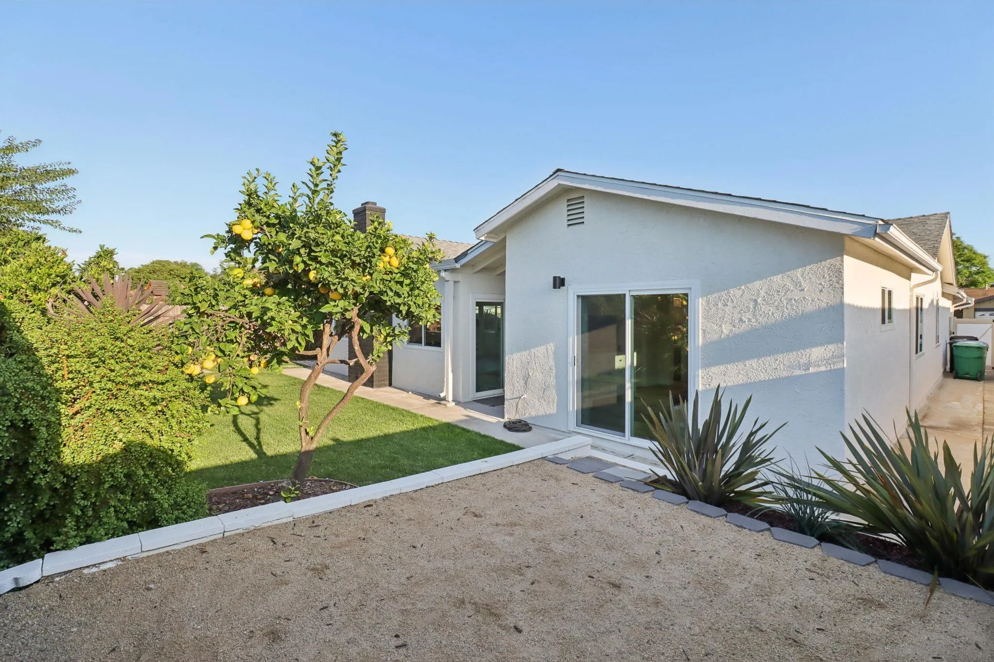 https://cdn.realtyfeed.com/cdn/127/250038774/54d933df3849ffcc7d5c79f5a1a5c2e4.webp