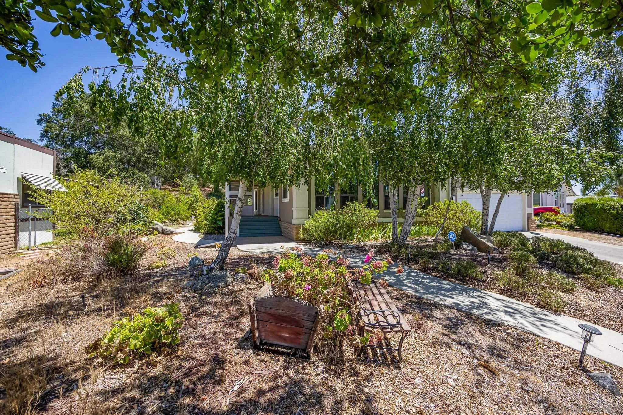 https://cdn.realtyfeed.com/cdn/127/250038779/9458e3c27c768f0b470709ba224cfde0.webp