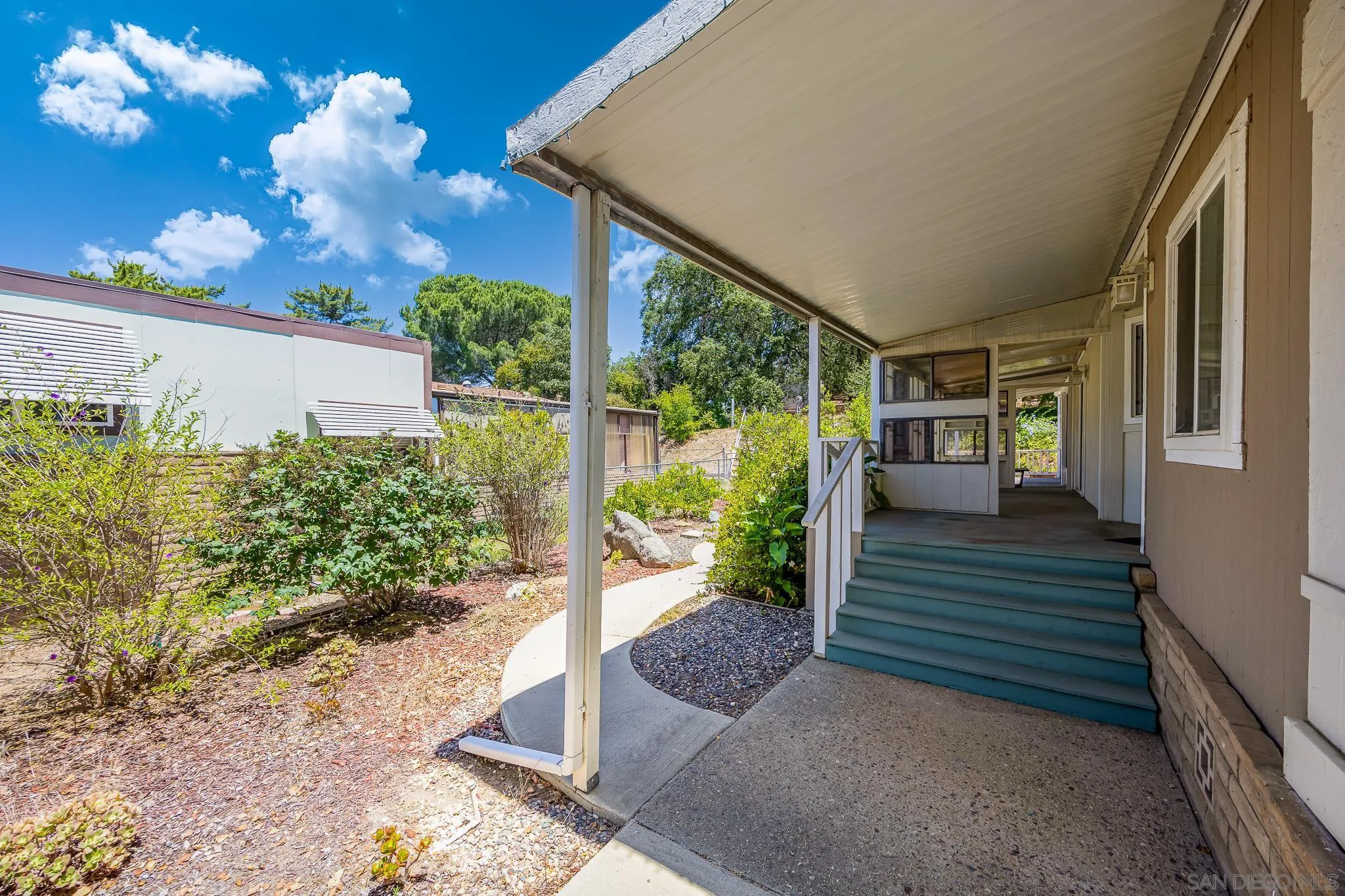 https://cdn.realtyfeed.com/cdn/127/250038779/c23f4585899b6e60bf70421c152b792c.webp