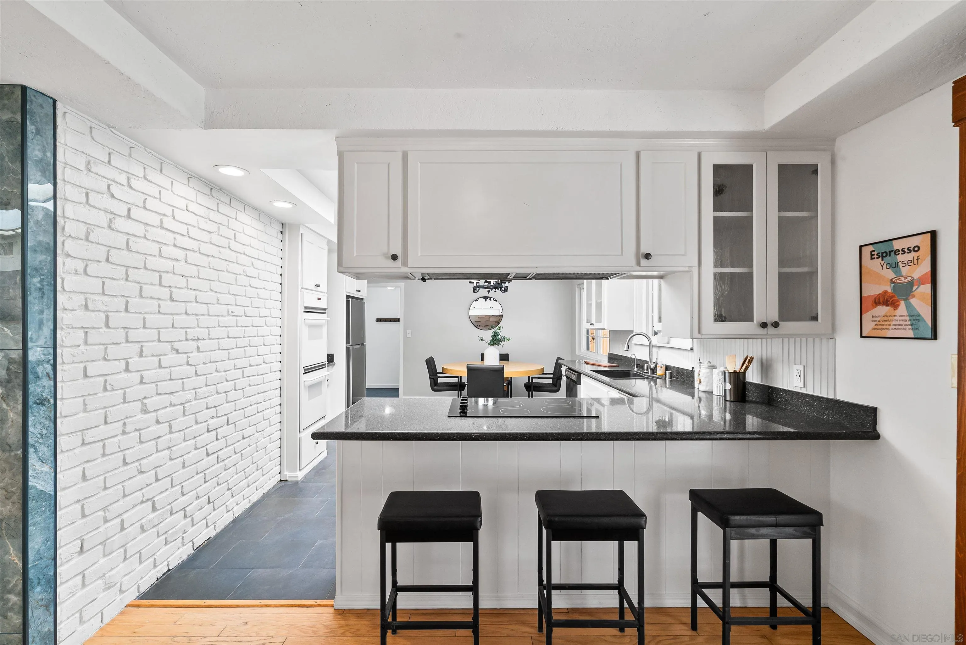 https://cdn.realtyfeed.com/cdn/127/250038784/cc82c3835af3c78d136a2e71bf98b7b0.webp