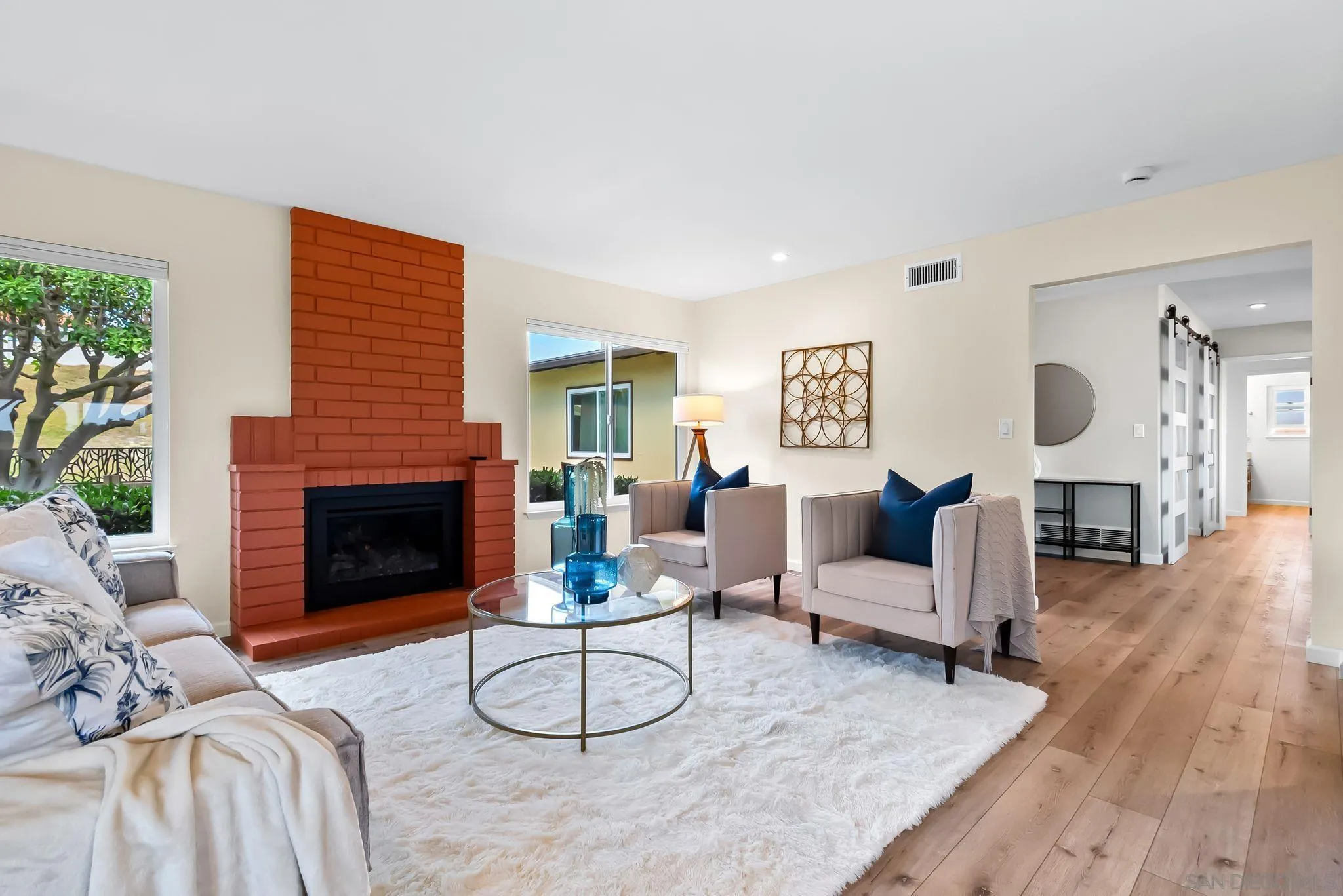 https://cdn.realtyfeed.com/cdn/127/250038786/b1dbdd4ab1f9f883fe6cf9be110f1cde.webp