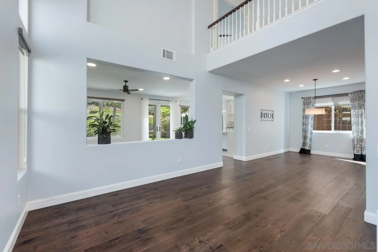 https://cdn.realtyfeed.com/cdn/127/250038789/30f42f1912dab99acf4df232db7b8594.webp