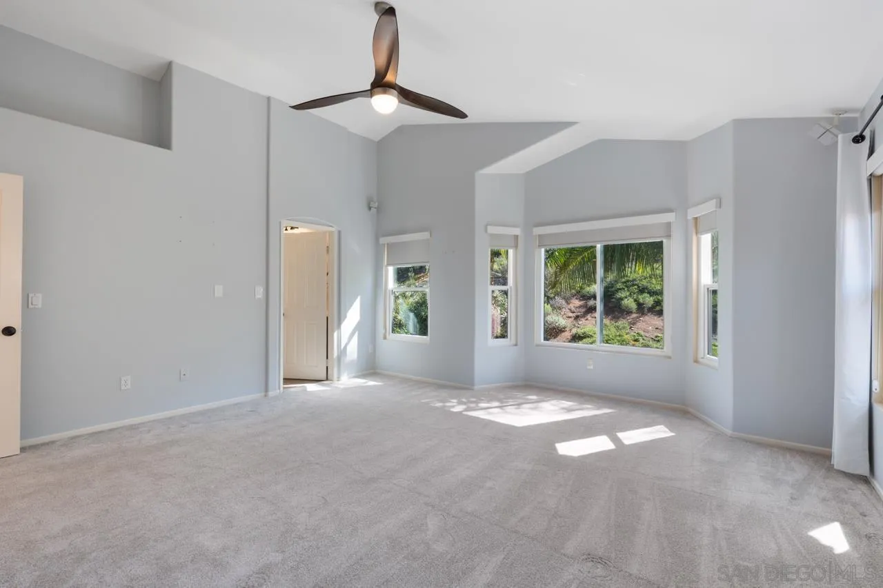 https://cdn.realtyfeed.com/cdn/127/250038789/85211a64c51b073676b7e793adfae9e4.webp