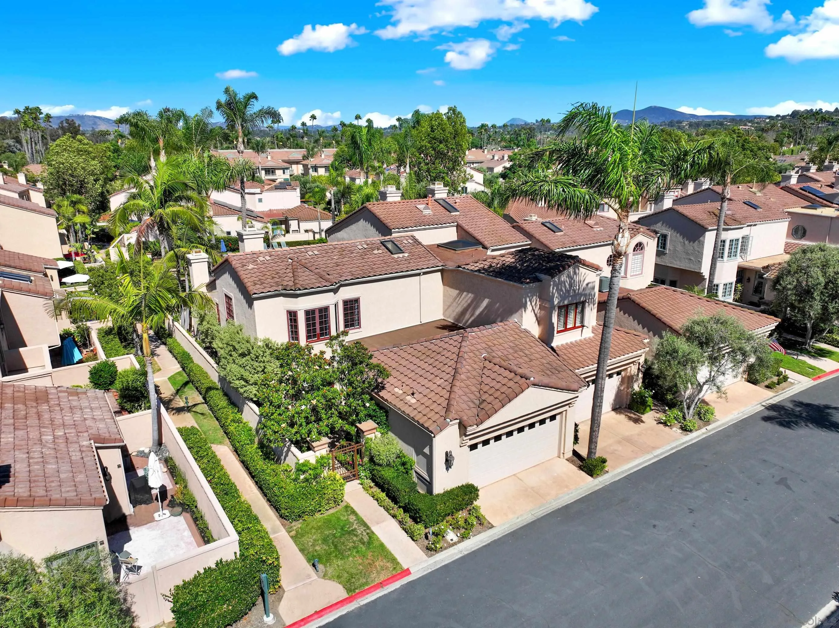 https://cdn.realtyfeed.com/cdn/127/250038792/a8aff4b3c8dfc41cc66bc2beffbedbc1.webp