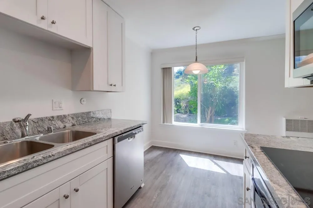 https://cdn.realtyfeed.com/cdn/127/250038794/eaa03d6c6f4d7bece8f4cad34ddcb4a5.webp