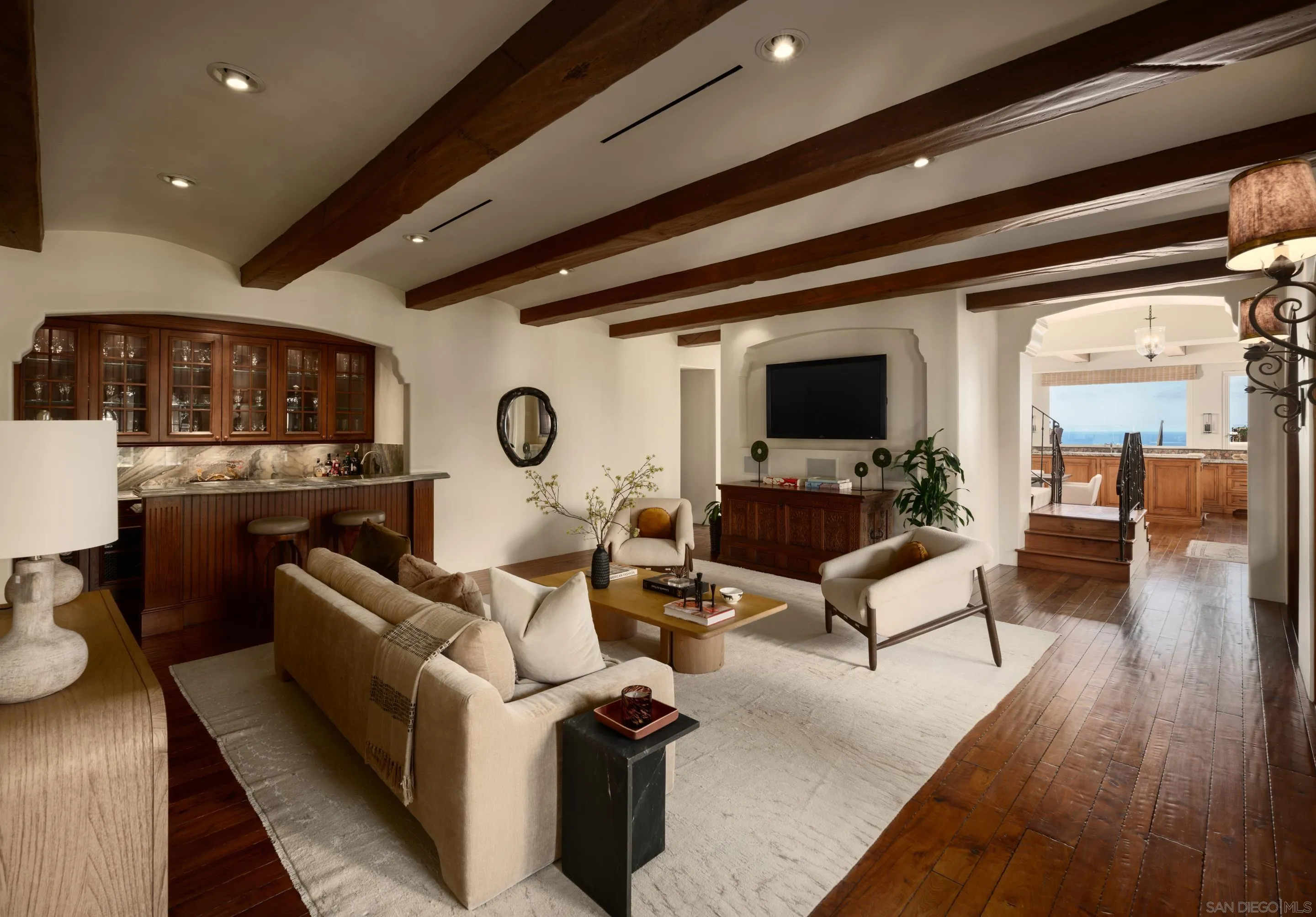 https://cdn.realtyfeed.com/cdn/127/250038797/c86ab04e39cf81db8131129afb43bd59.webp