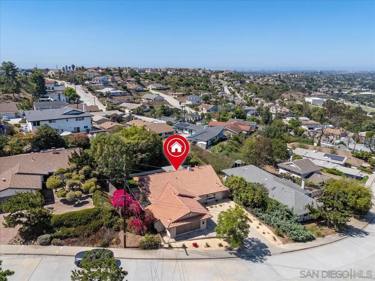 https://cdn.realtyfeed.com/cdn/127/250038798/b9c964909d21e9f4f707848f903c2d2e.webp