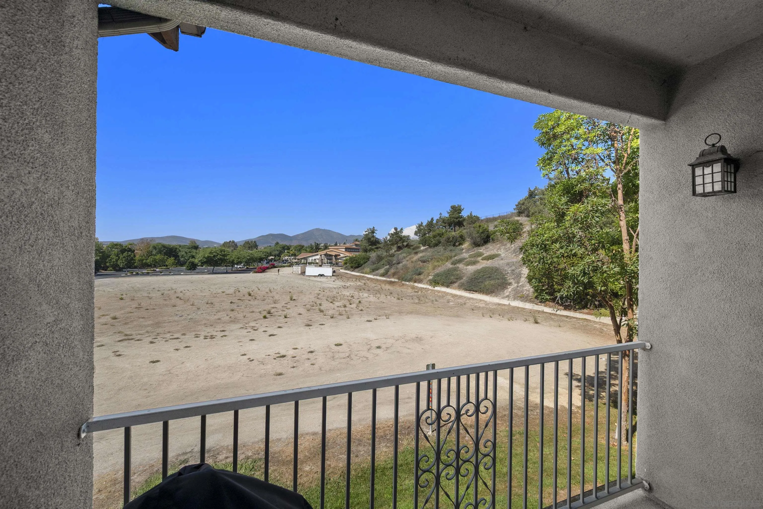https://cdn.realtyfeed.com/cdn/127/250038806/e5cd0f8c5e93ebc3c1770f844fa77c38.webp