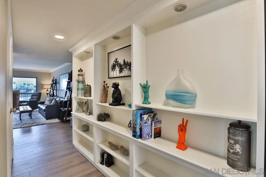 Photo #6: 250038813 Listing 