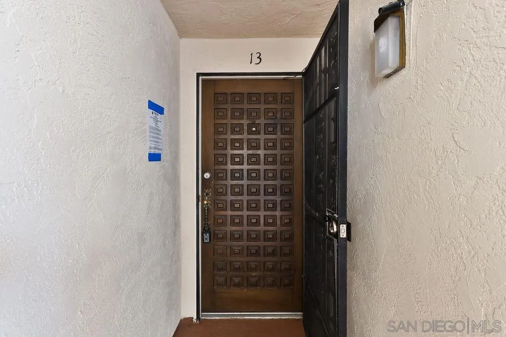 Photo #5: 250038813 Listing 