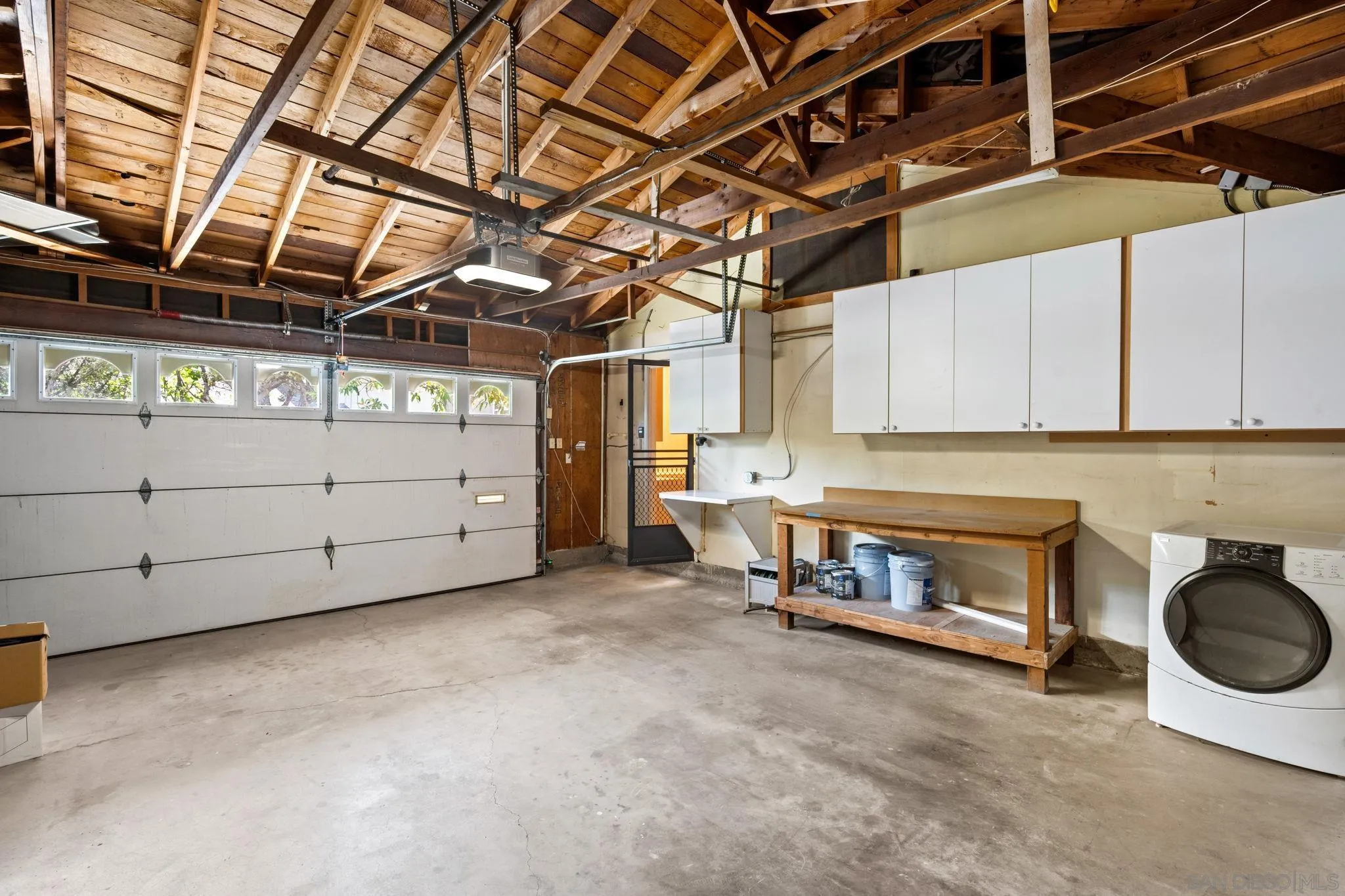 https://cdn.realtyfeed.com/cdn/127/250038814/8c455f258b7ea7a72a3864d5f7b894ac.webp