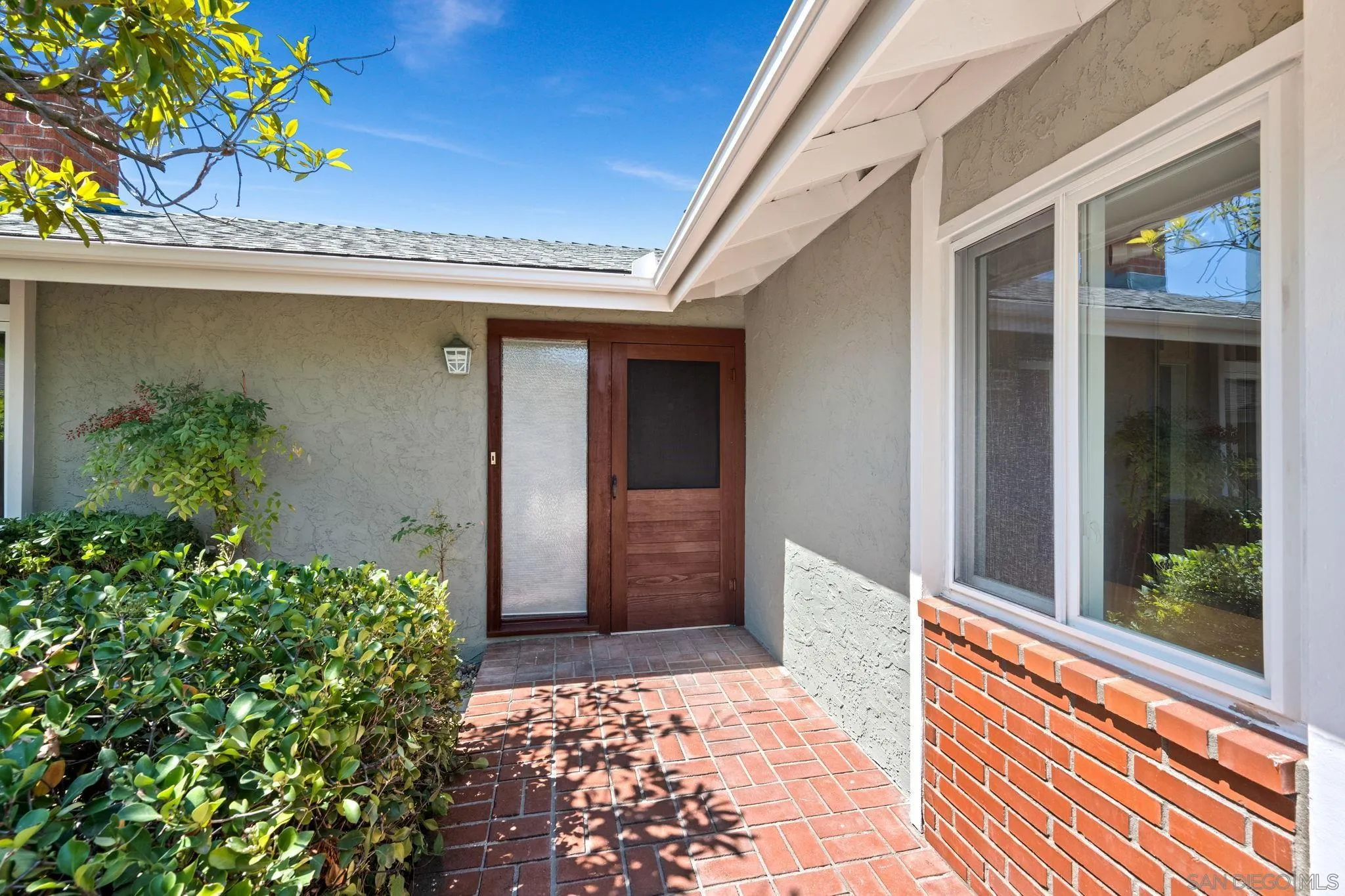 https://cdn.realtyfeed.com/cdn/127/250038814/bbf51c16c4b8e282255ee5ec6fb5e2dd.webp