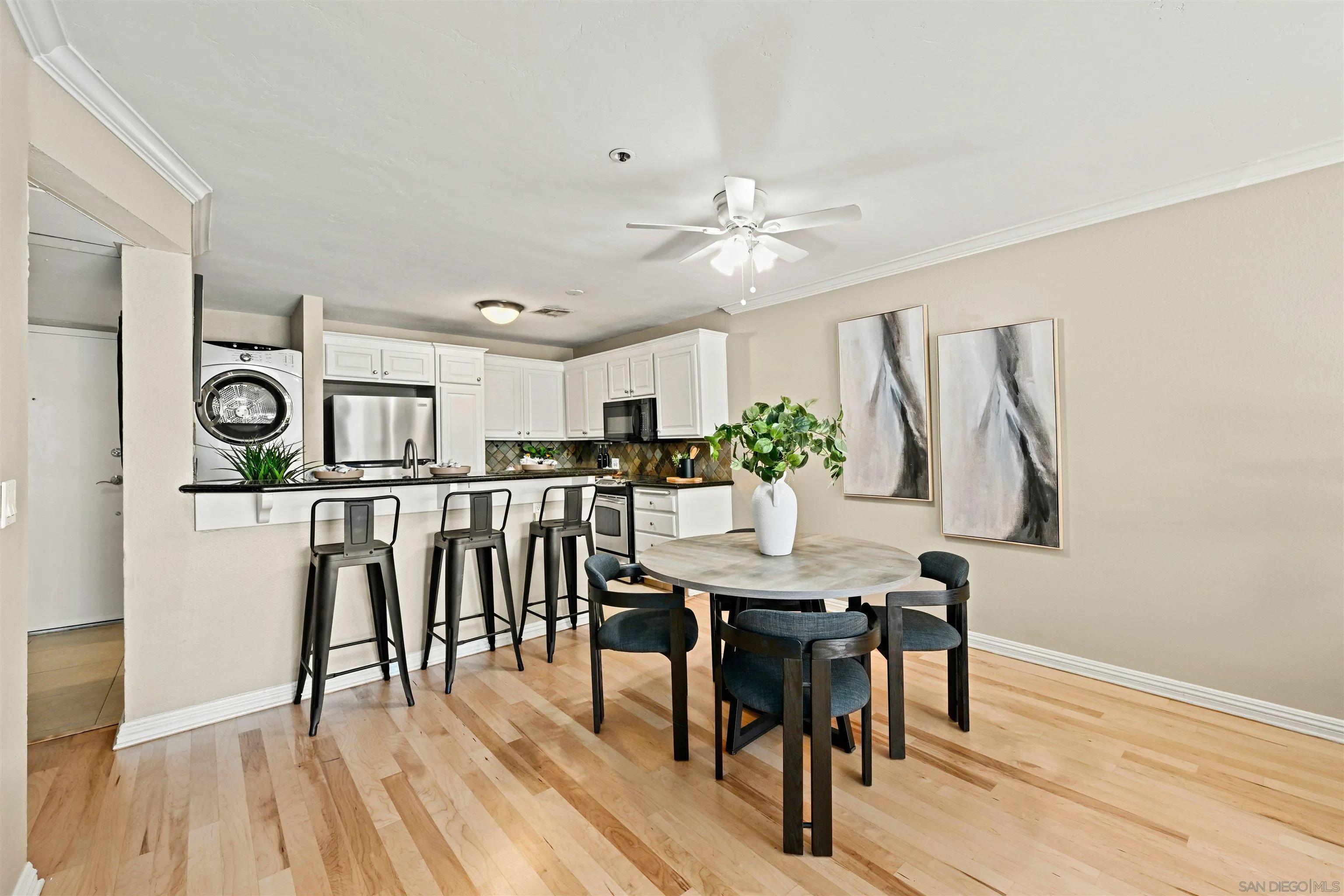 https://cdn.realtyfeed.com/cdn/127/250038819/1ff3a4c20e6df7a24b4674dc6b47f976.webp