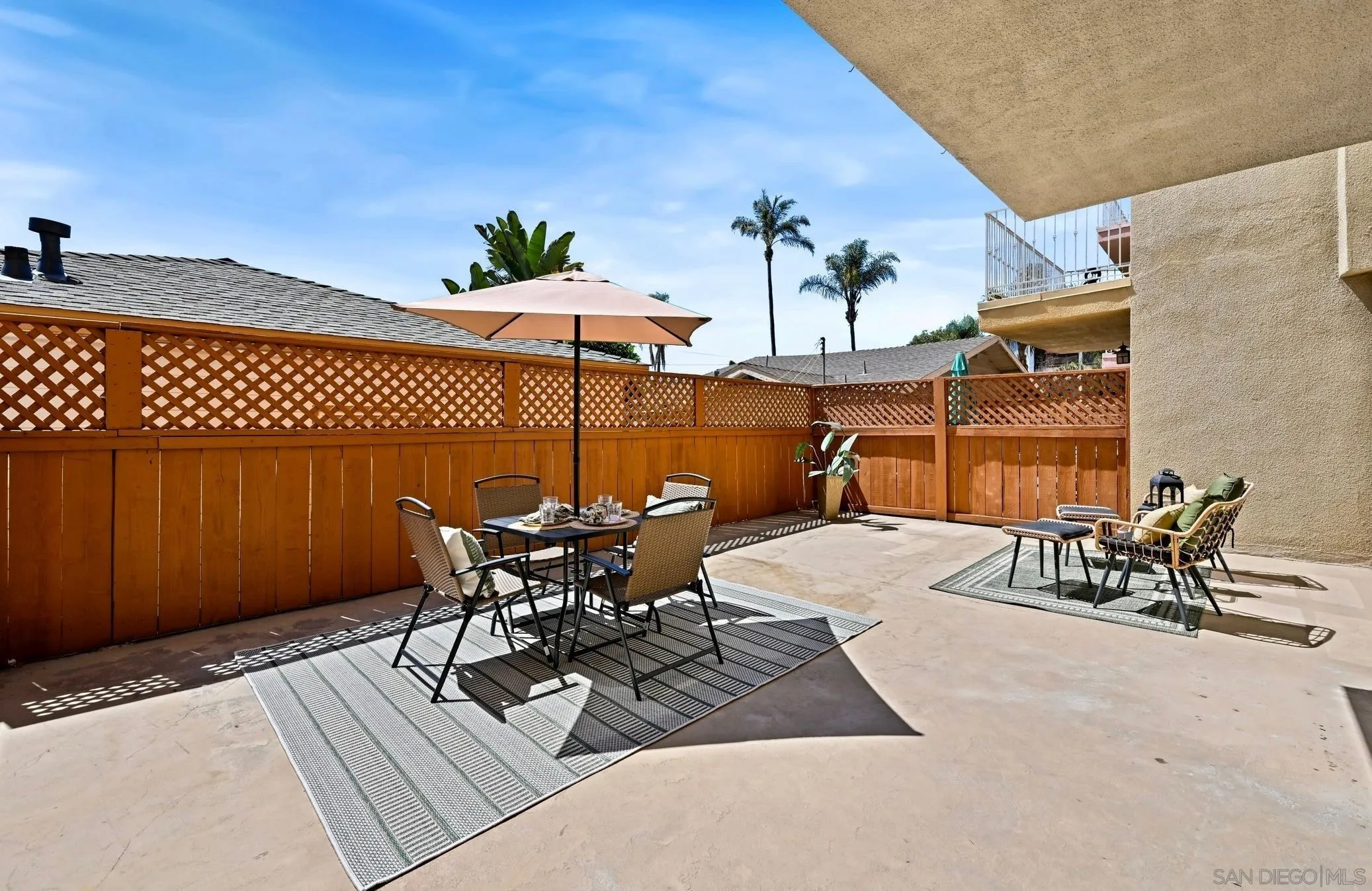 https://cdn.realtyfeed.com/cdn/127/250038819/df372240829c7d8f34a4c5270c97608c.webp