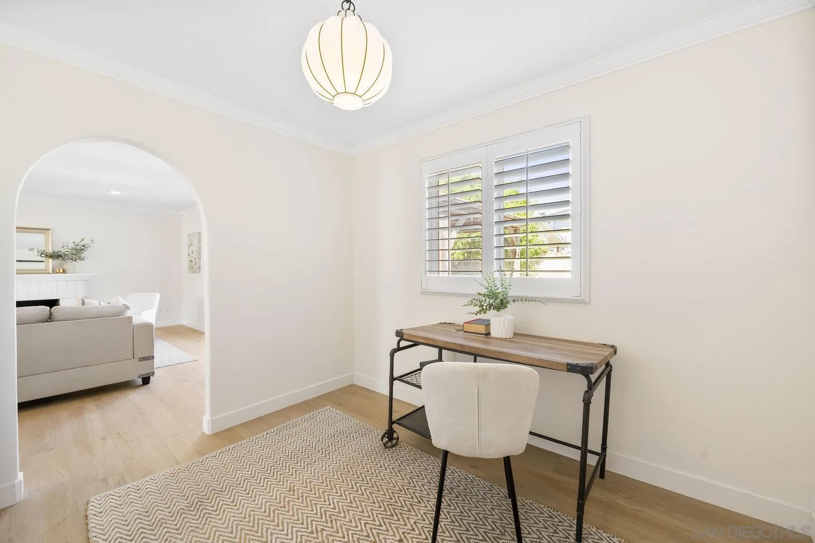 https://cdn.realtyfeed.com/cdn/127/250038833/8e65dfc30b0075e2f1bb11b4e512f20f.webp