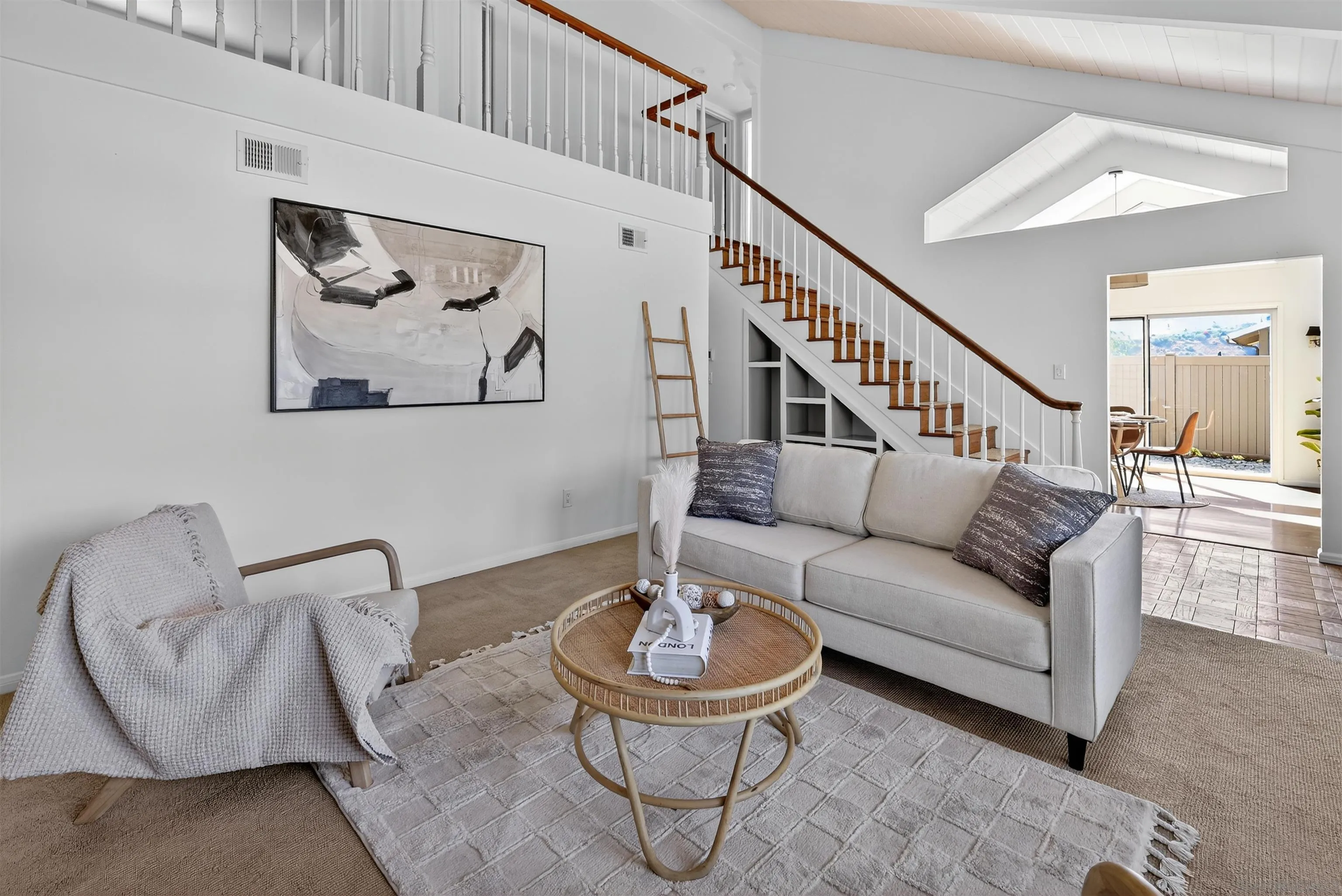 https://cdn.realtyfeed.com/cdn/127/250038846/7828d5a8d41e33abe11a3ba56a2b95b2.webp