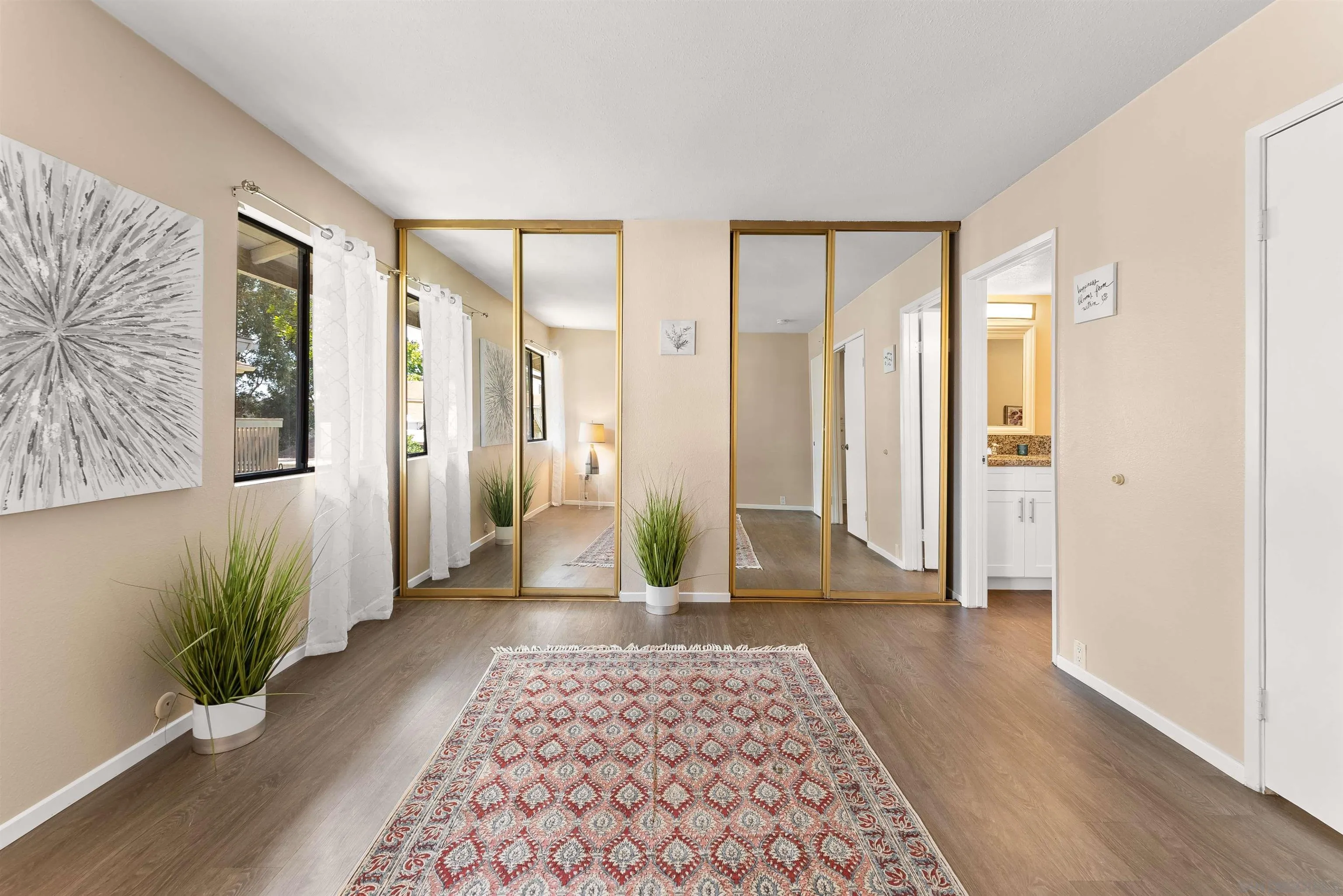 Photo #17: 250038855 Listing: Photo #17