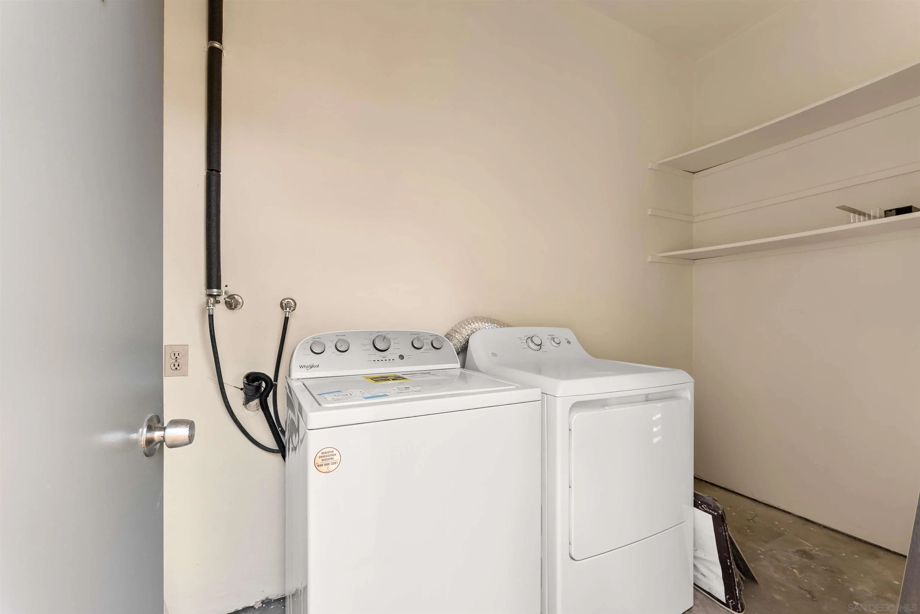 Photo #25: 250038855 Listing: Photo #25