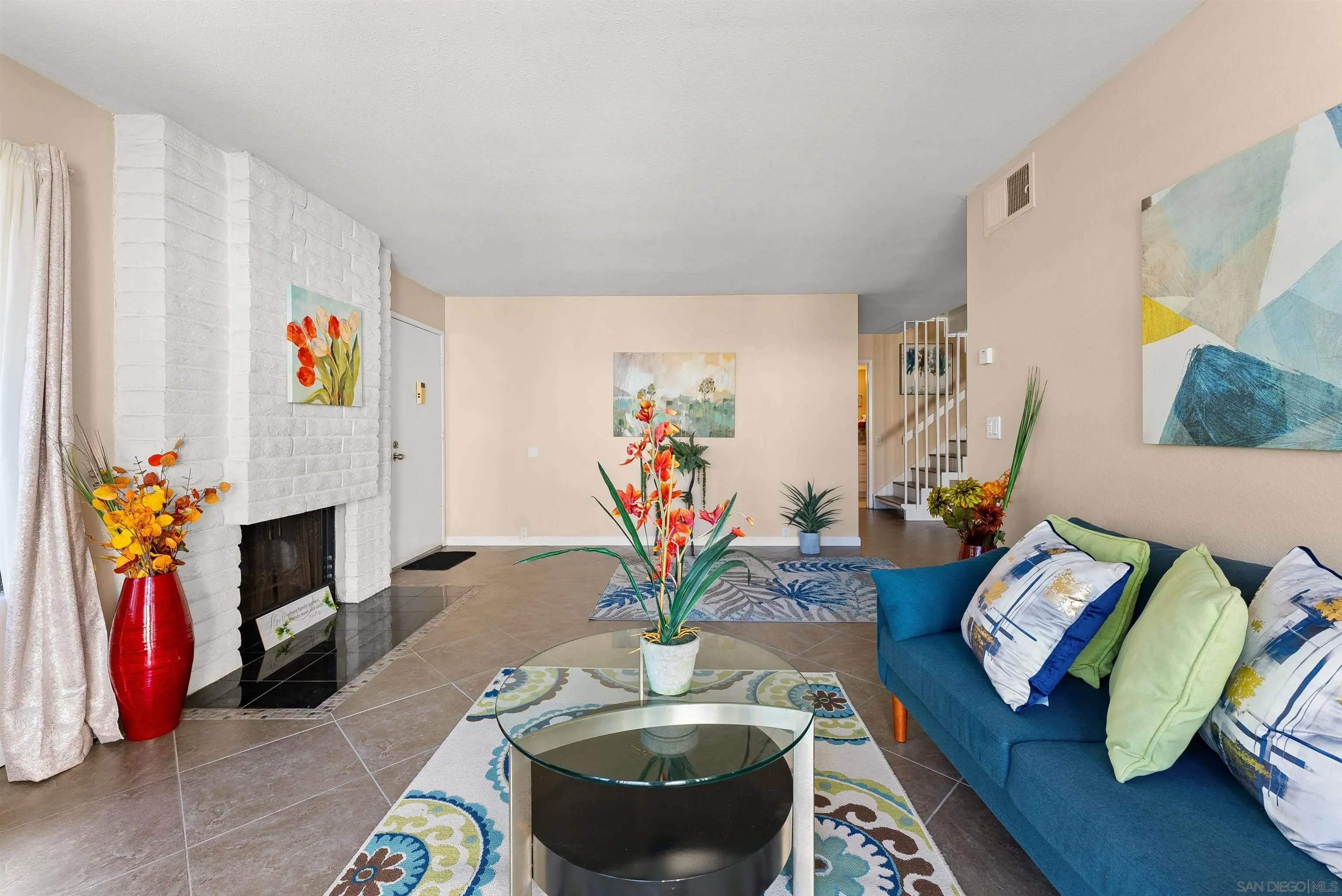 Photo #5: 250038855 Listing 