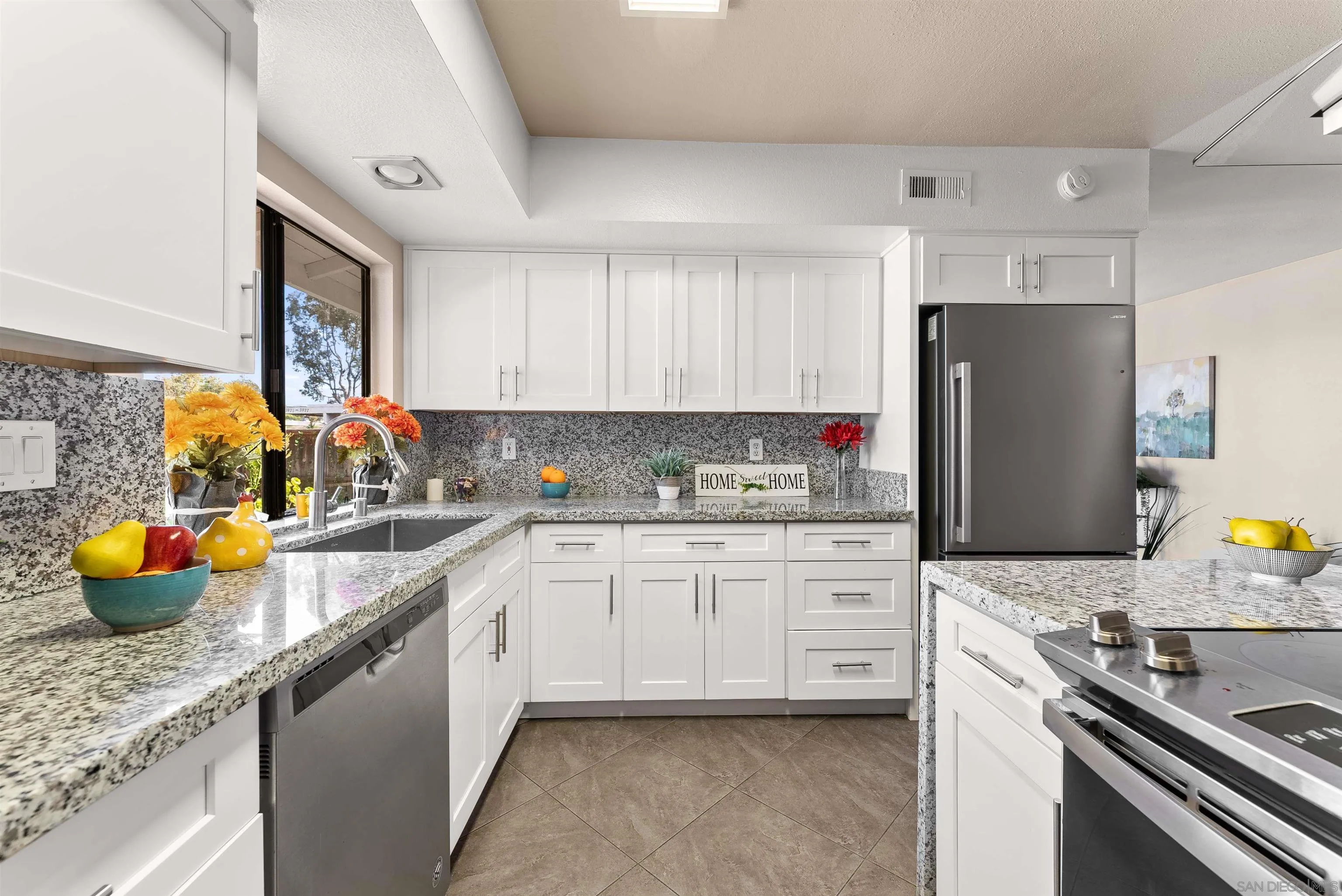 Photo #10: 250038855 Listing: Photo #10