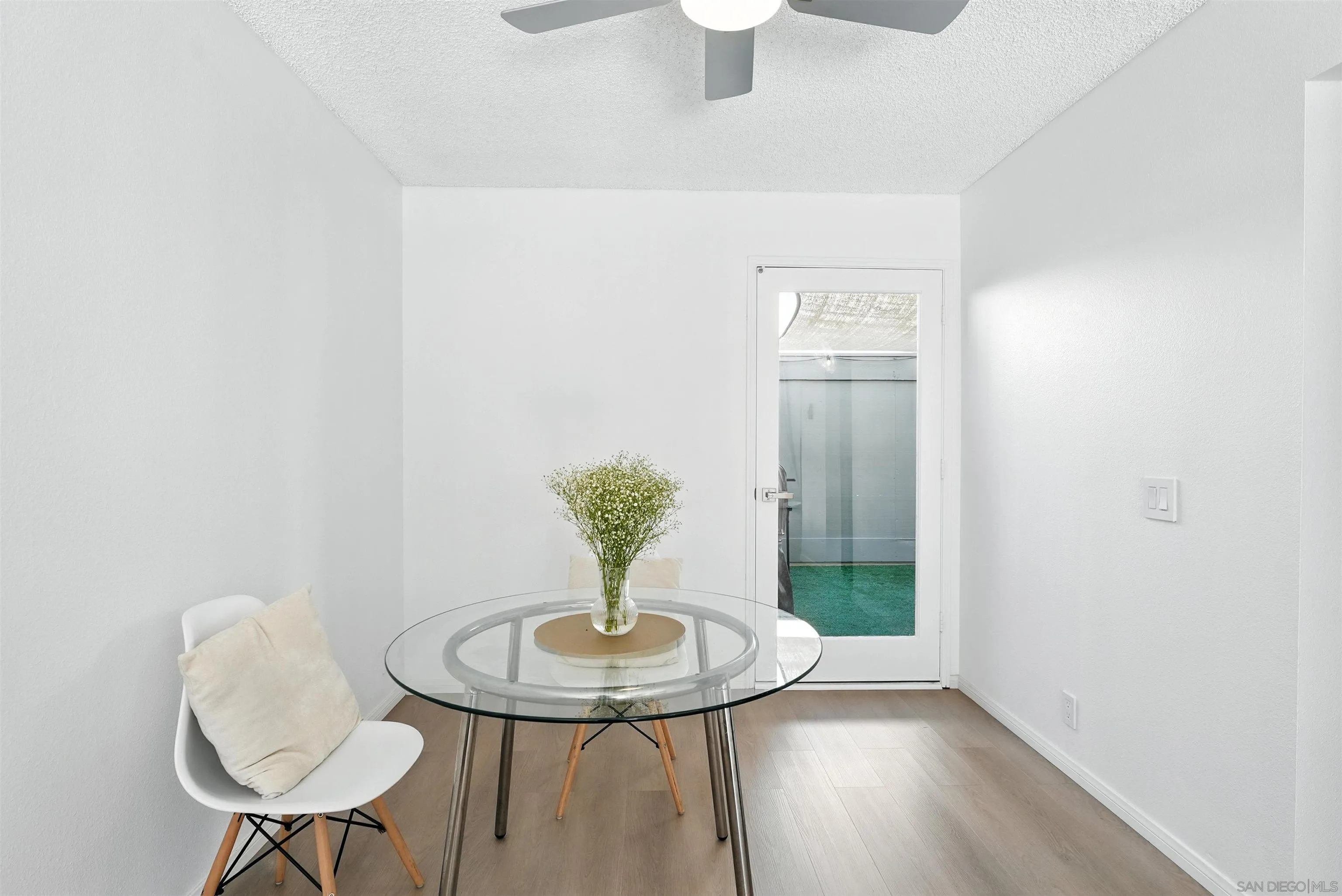 Photo #9: 250038857 Listing: Photo #9