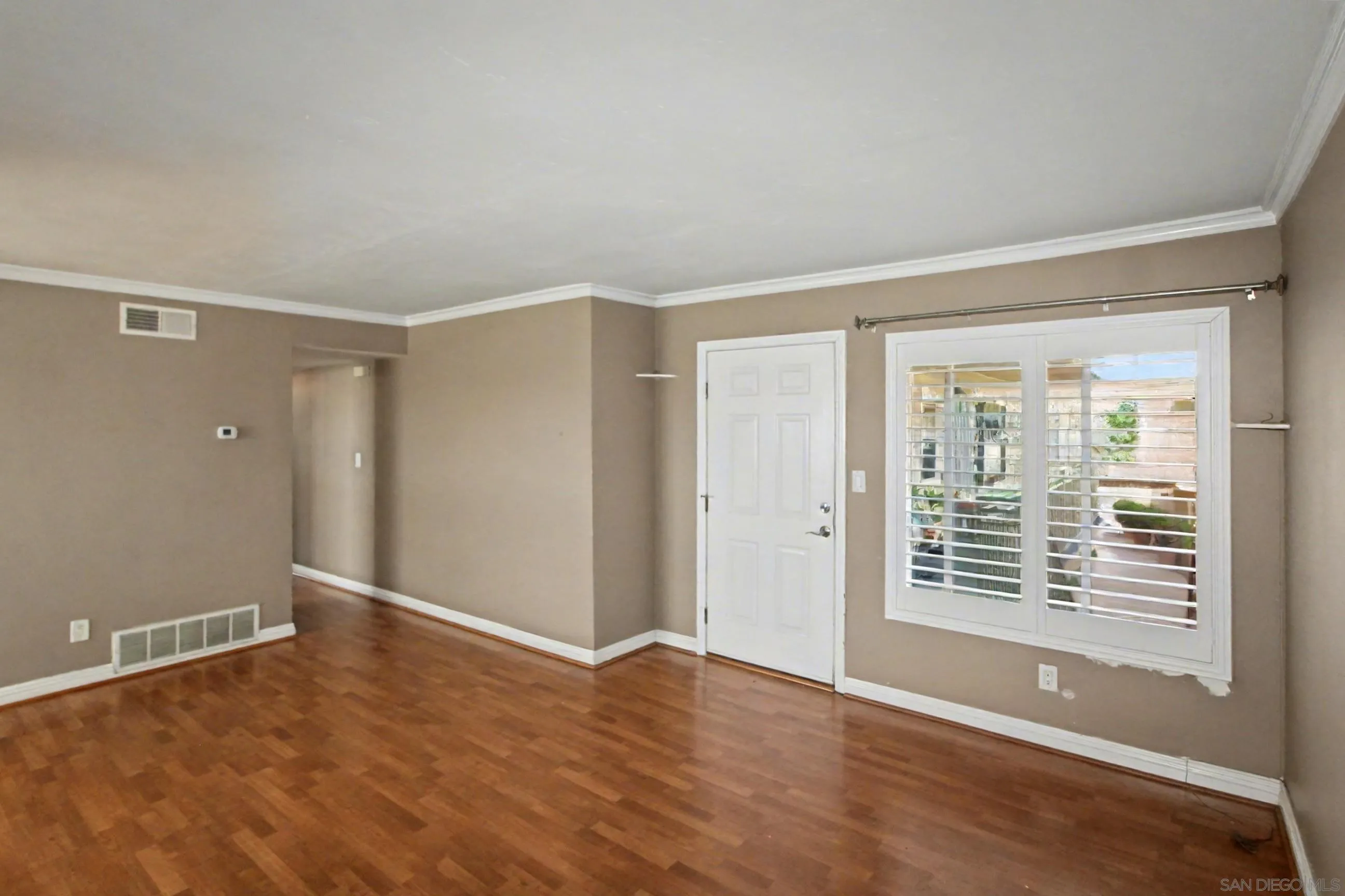 Photo #5: 250038861 Listing: Photo #5