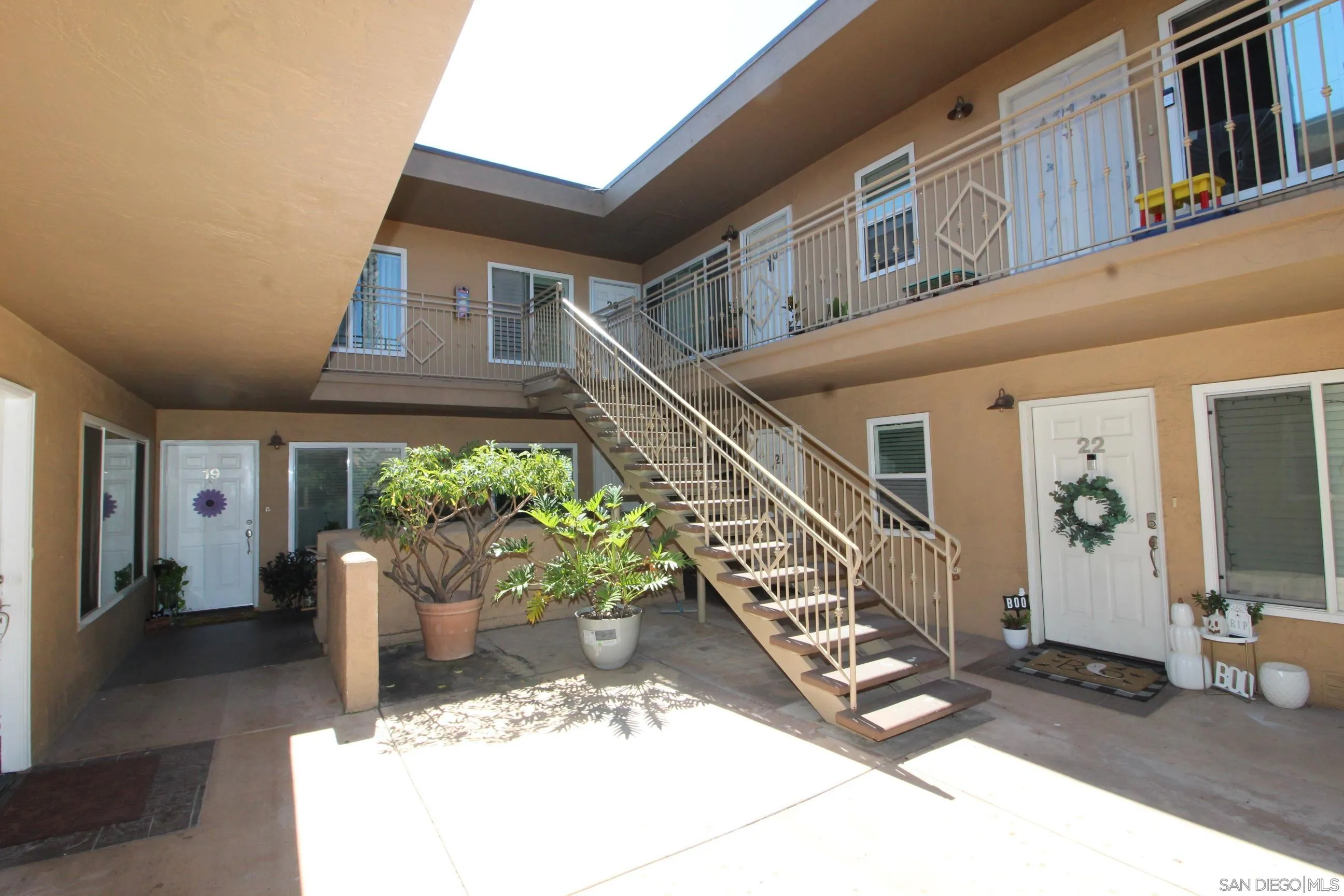 Photo #27: 250038861 Listing: Photo #27