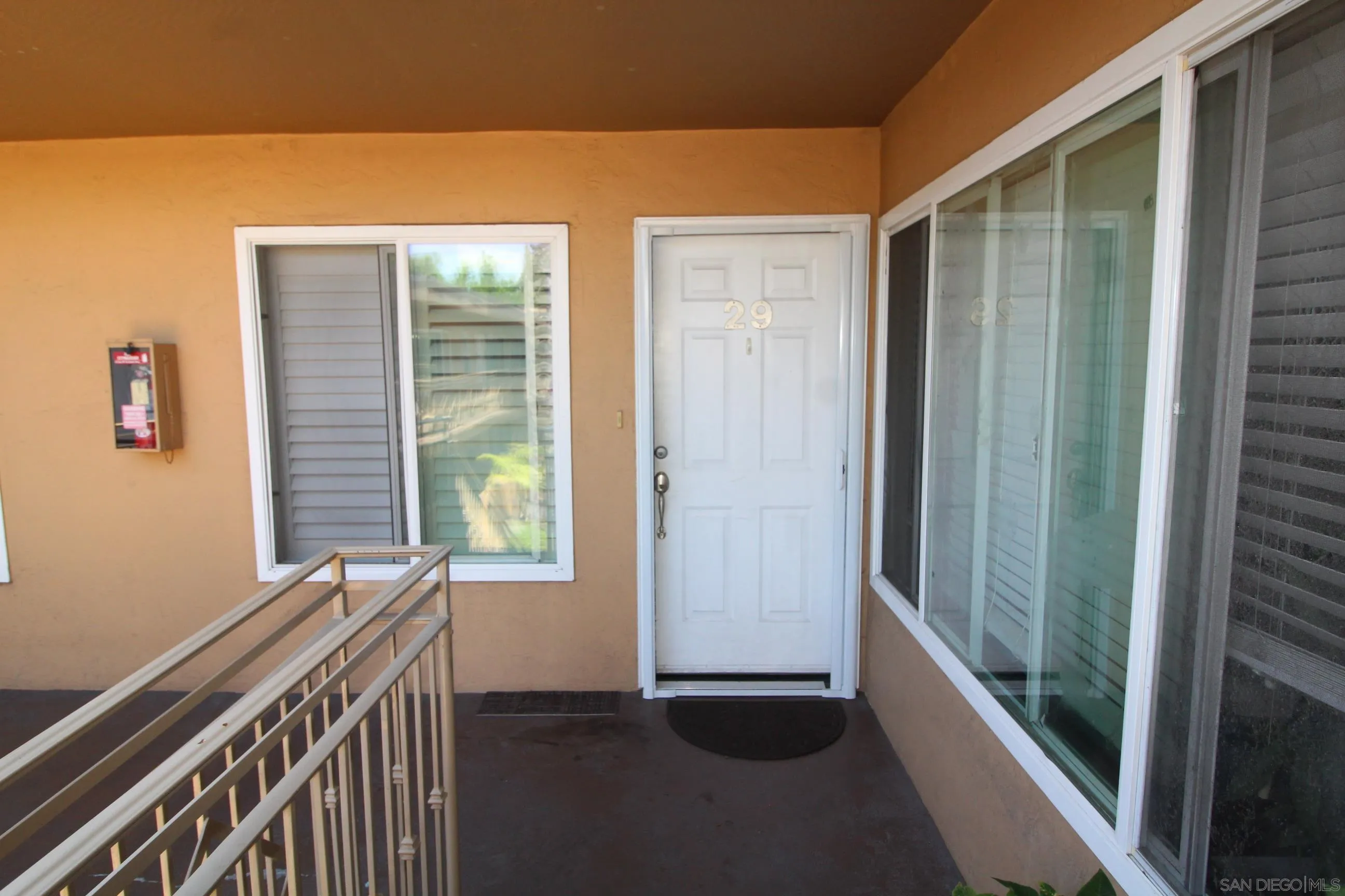 Photo #4: 250038861 Listing: Photo #4