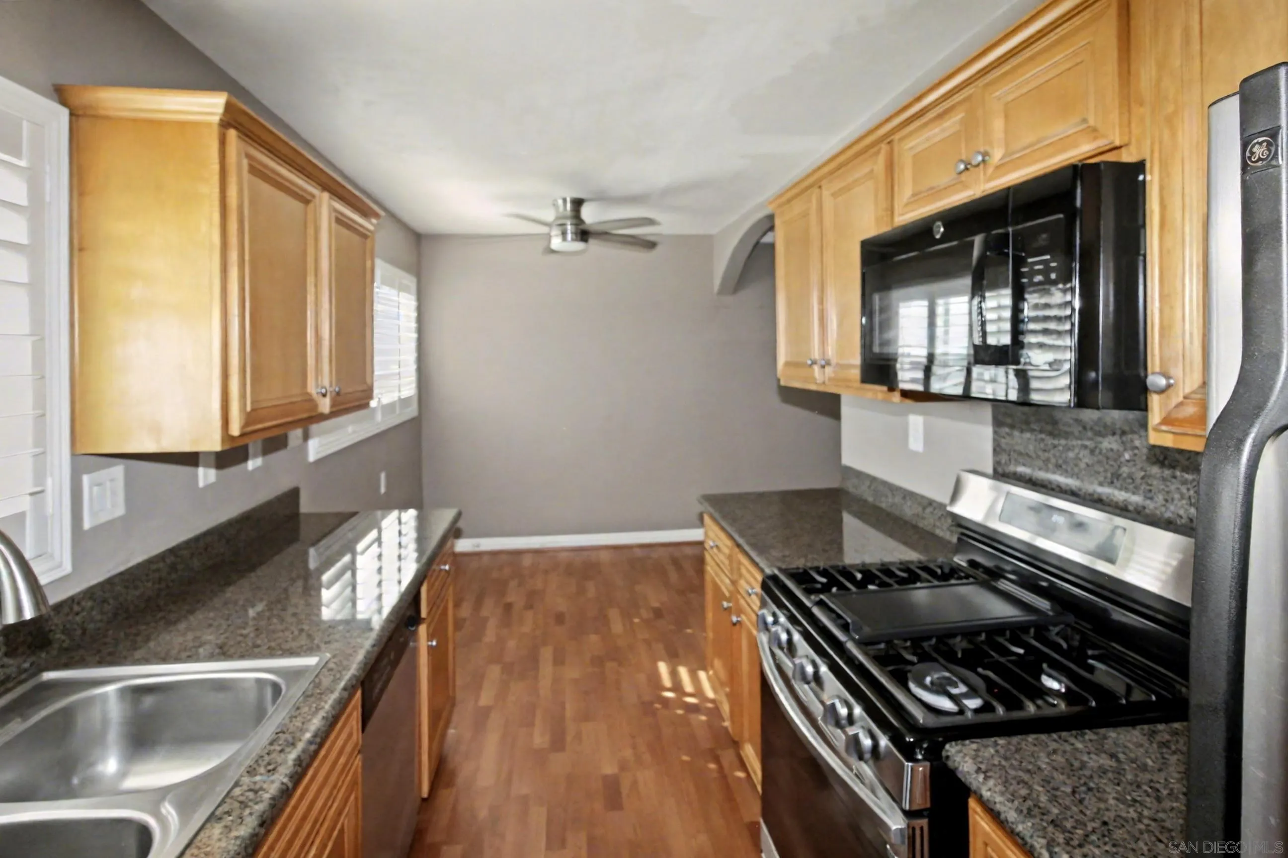 Photo #16: 250038861 Listing: Photo #16