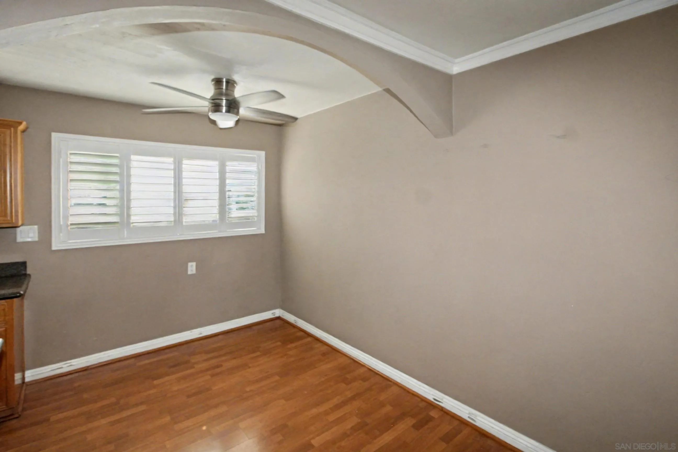 Photo #11: 250038861 Listing: Photo #11