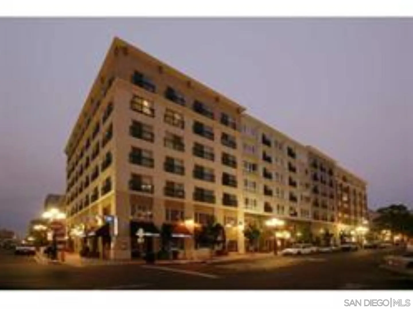 Photo #2: 250038863 Listing 