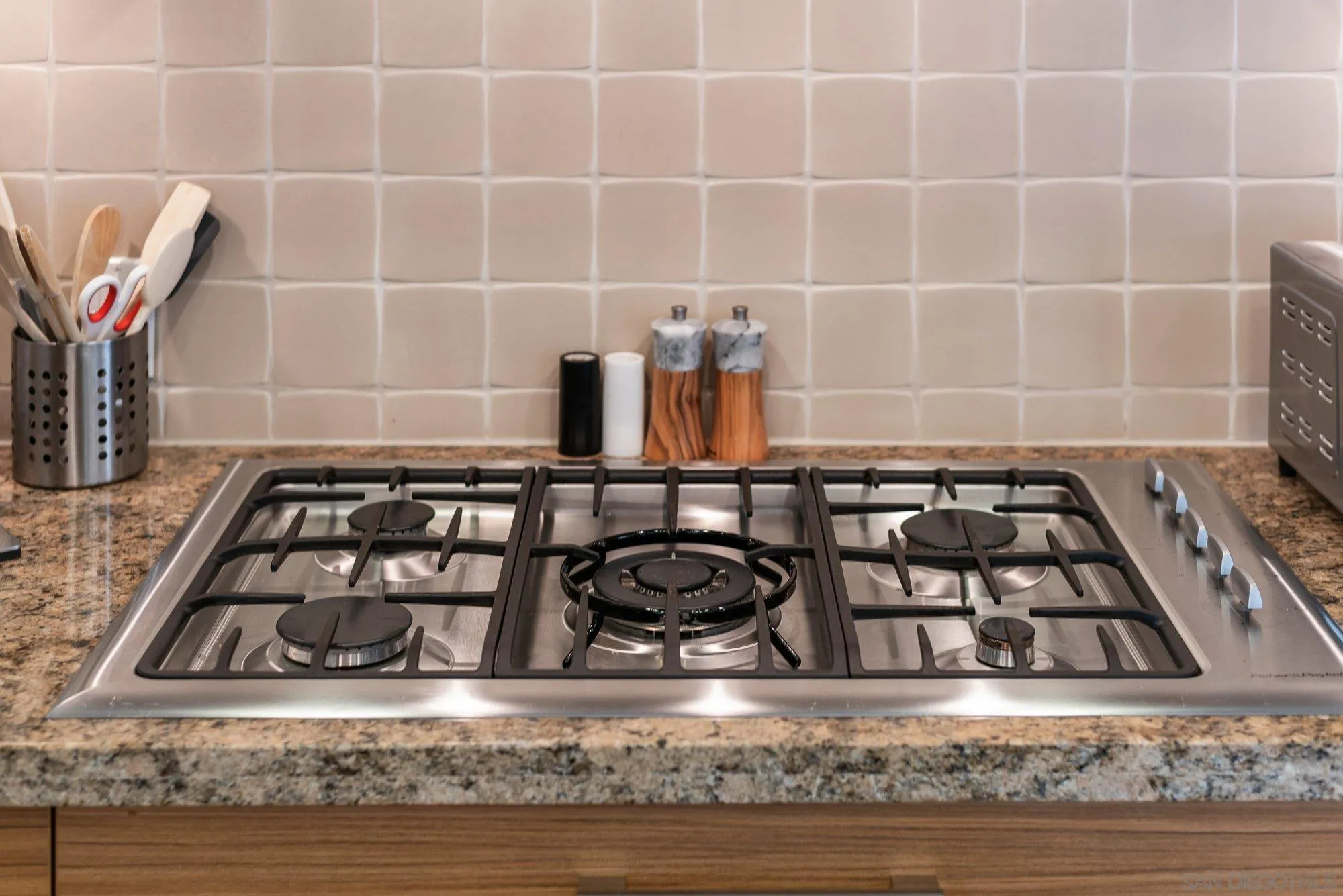 Photo #19: 250038870 Listing: Photo #19