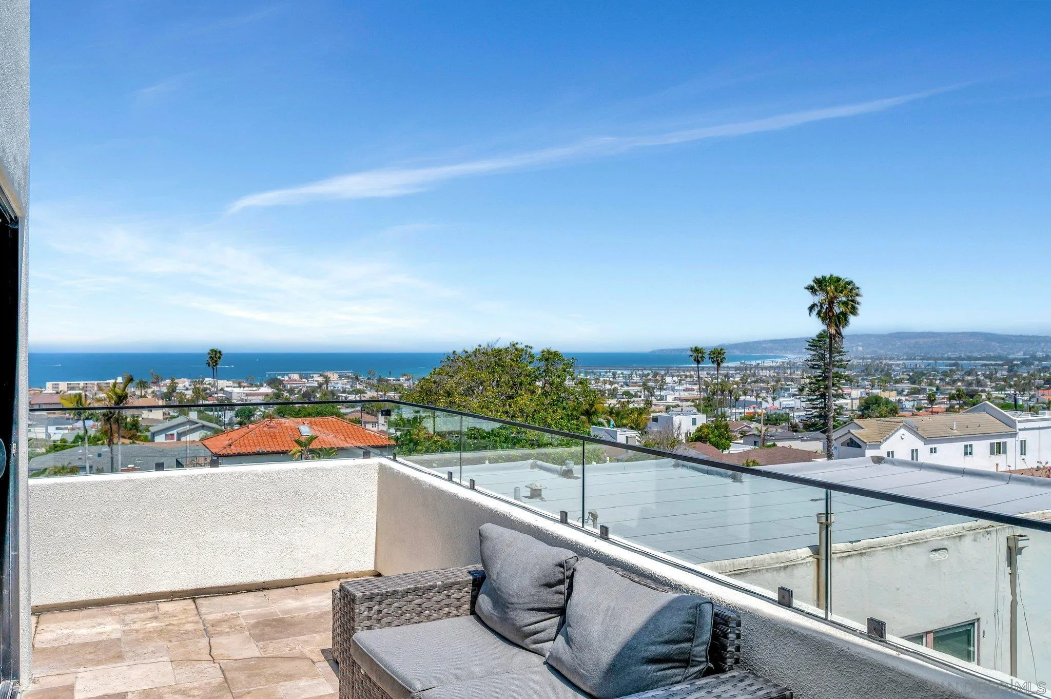 https://cdn.realtyfeed.com/cdn/127/250038872/3cd11af8f774299f26fe02d53ba8a9ce.webp