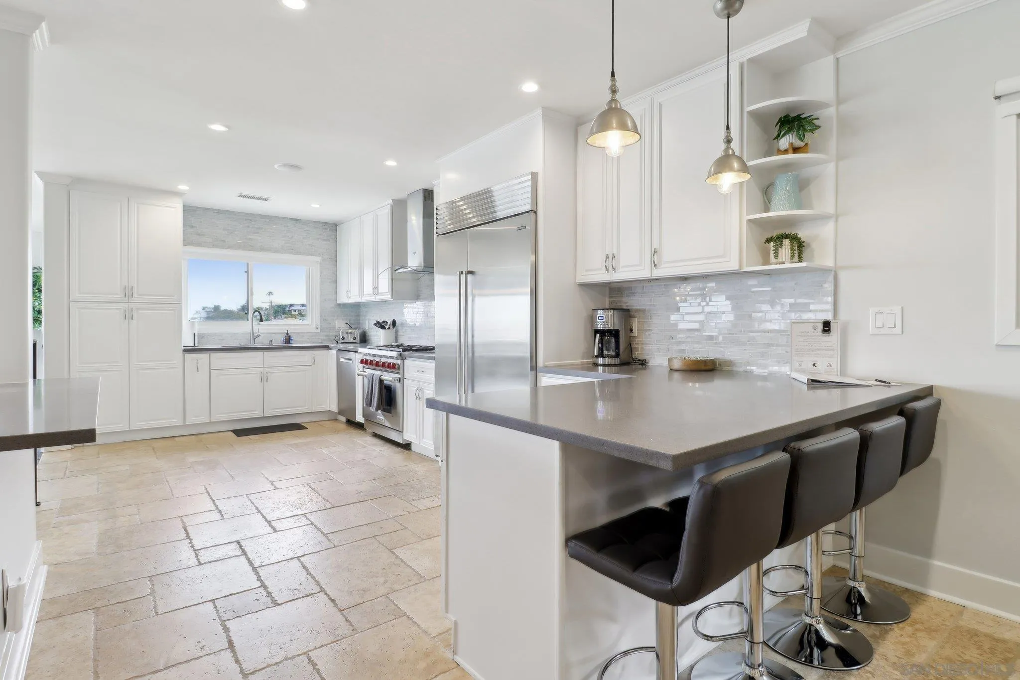 https://cdn.realtyfeed.com/cdn/127/250038872/aef121770a7cd8d9e51cdab6599a7df4.webp