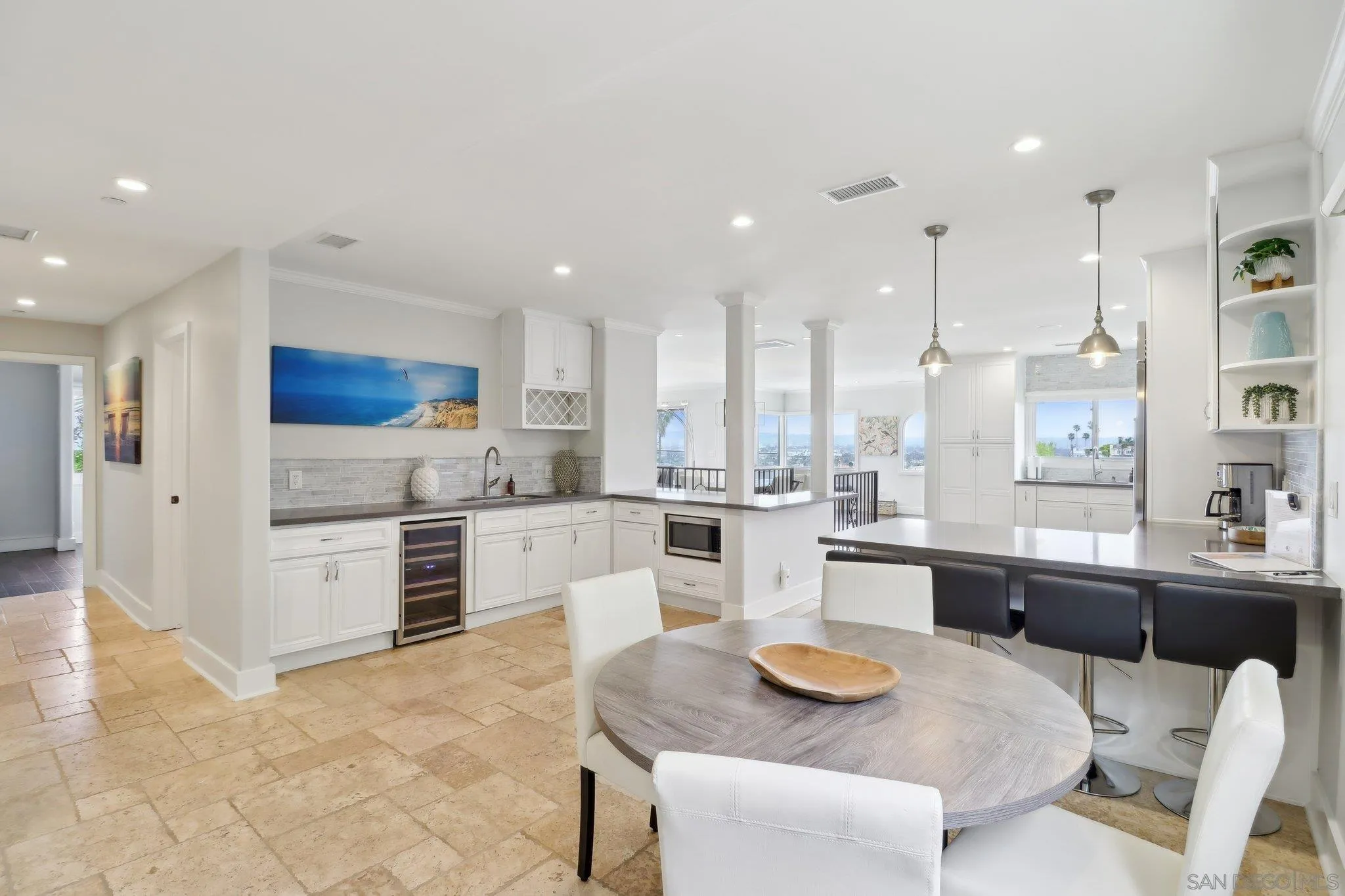 https://cdn.realtyfeed.com/cdn/127/250038872/dd5aa1ad45d33f8fb67abc14fc9d9207.webp