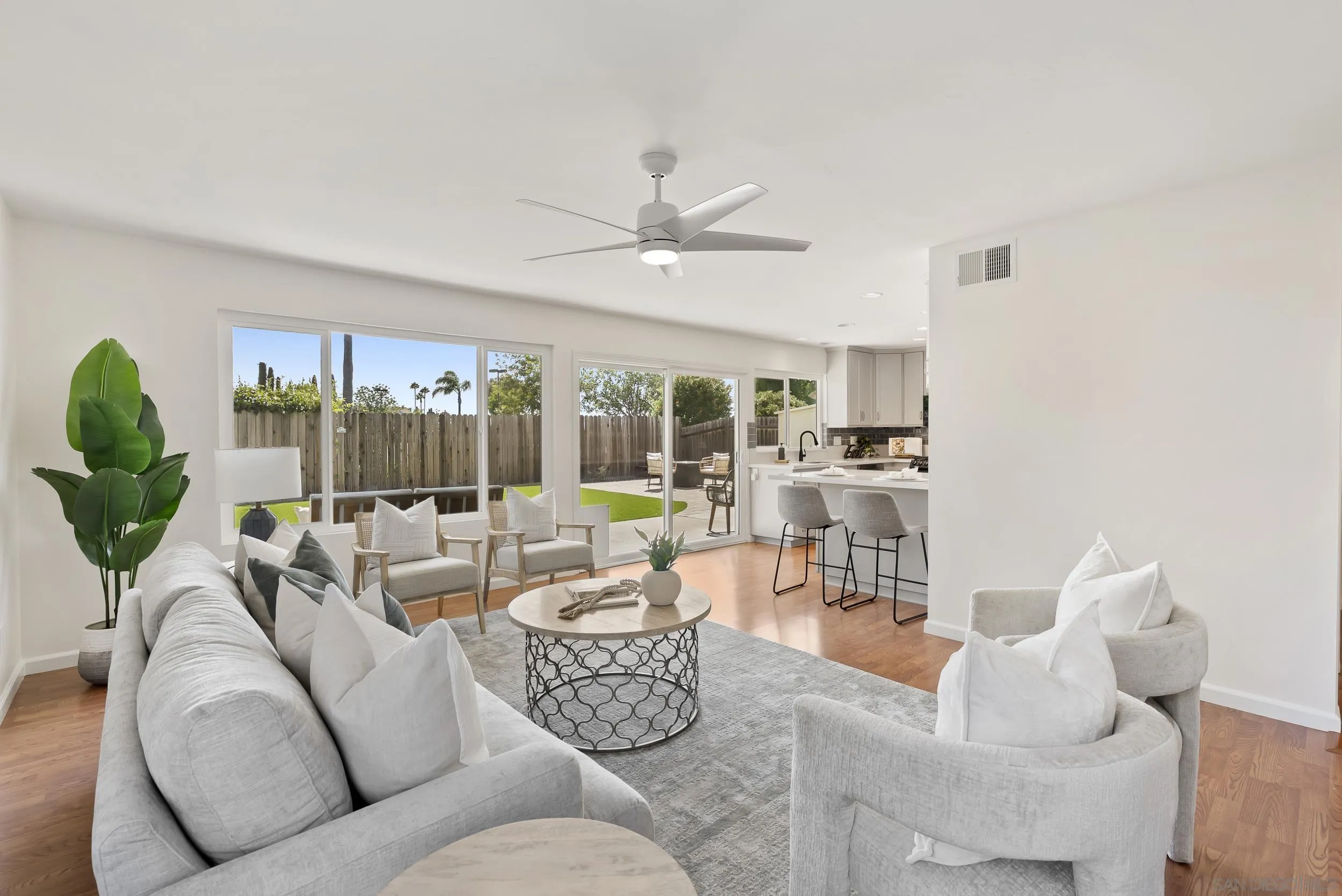 https://cdn.realtyfeed.com/cdn/127/250038874/2fffb2ece6dc743be6d0c24ef1af2edd.webp