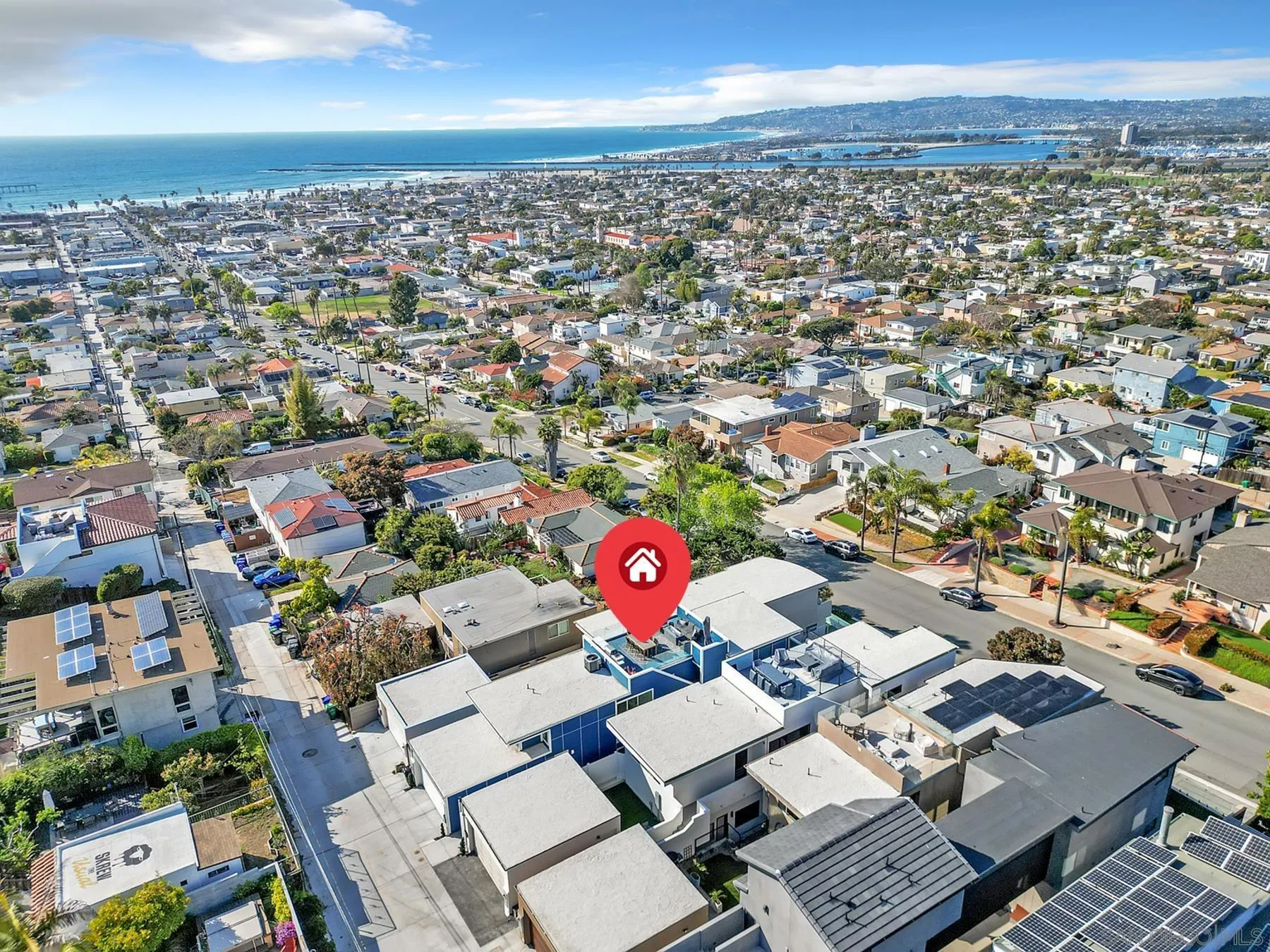 https://cdn.realtyfeed.com/cdn/127/250038875/9cbe75366b49c38a9609465e2dfd0a3c.webp