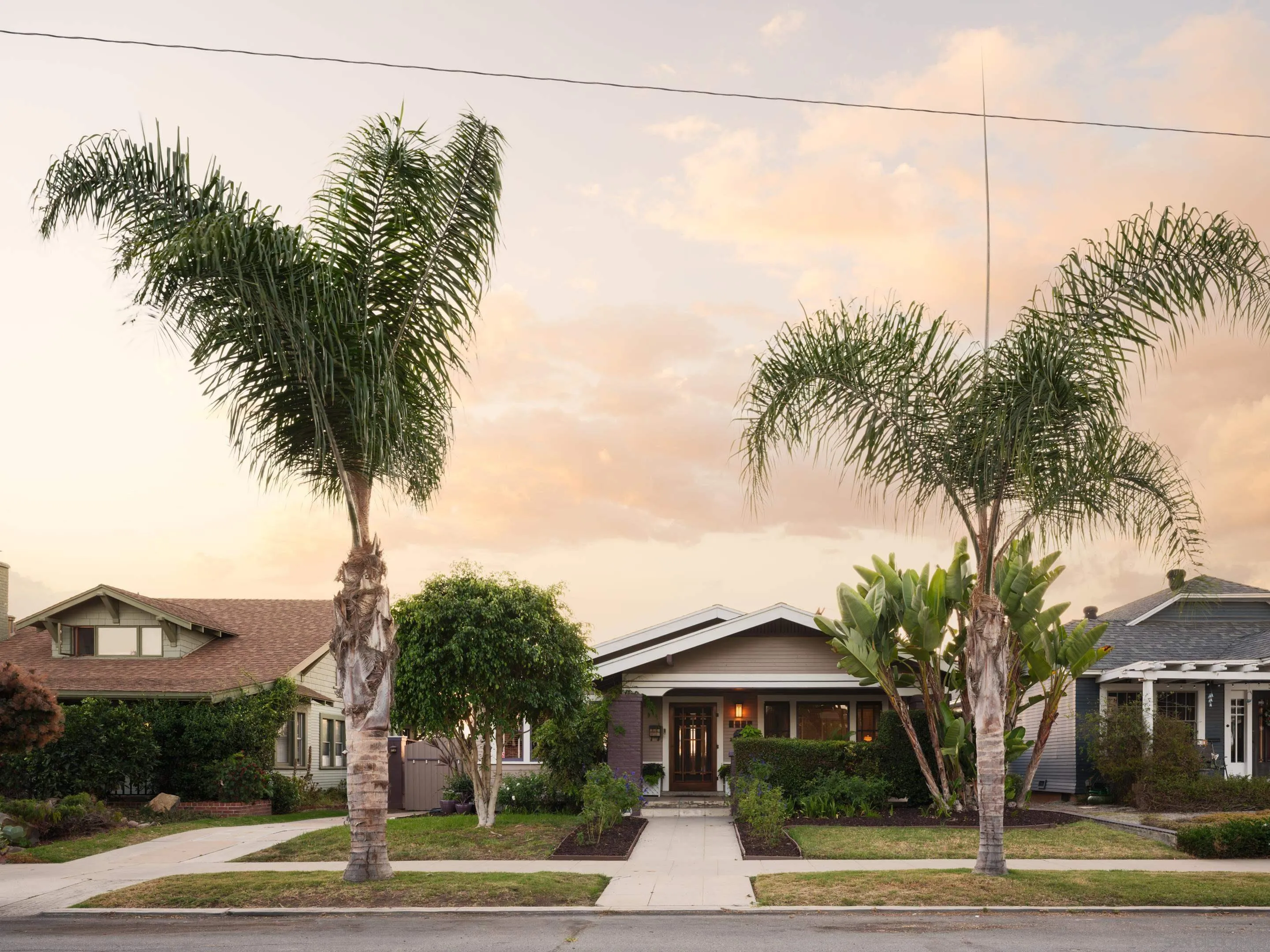 https://cdn.realtyfeed.com/cdn/127/250038889/2a511e39e37b2f5eea7d6fa34ab7c3cb.webp