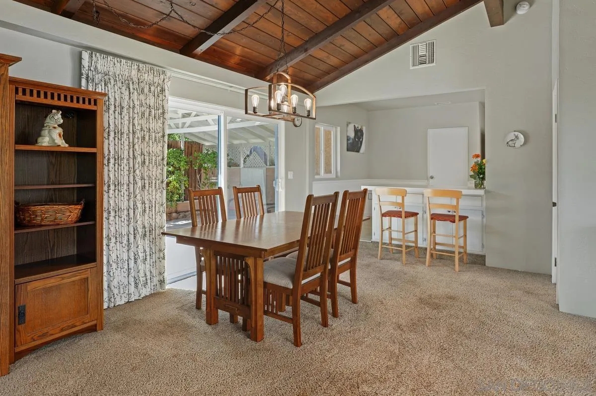 https://cdn.realtyfeed.com/cdn/127/250038892/99e54c96cc6dcfb51db392ec848fedcd.webp